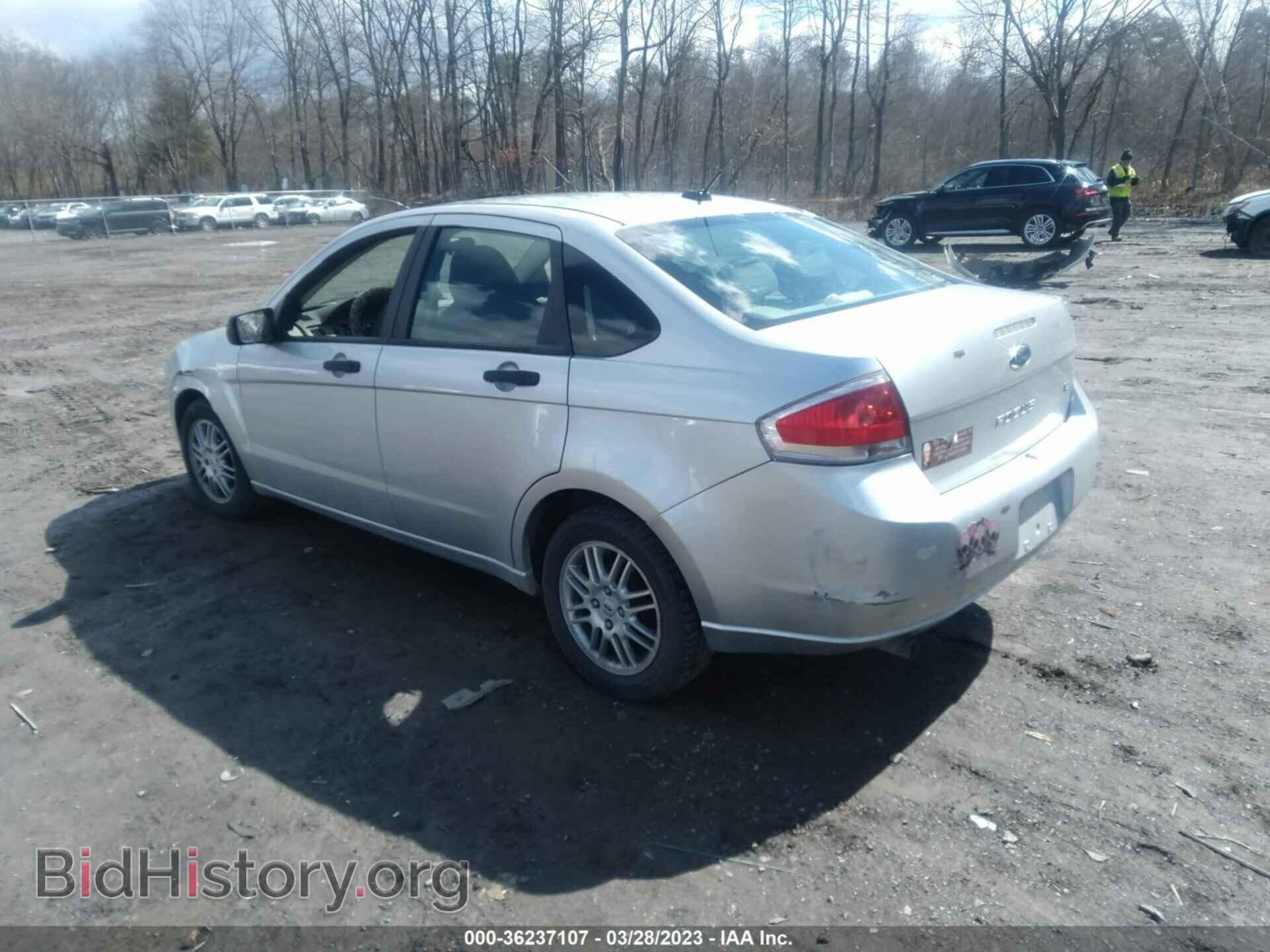 2010 FORD FOCUS - VIN: 1FAHP3FN9AW155489 - Фото 3