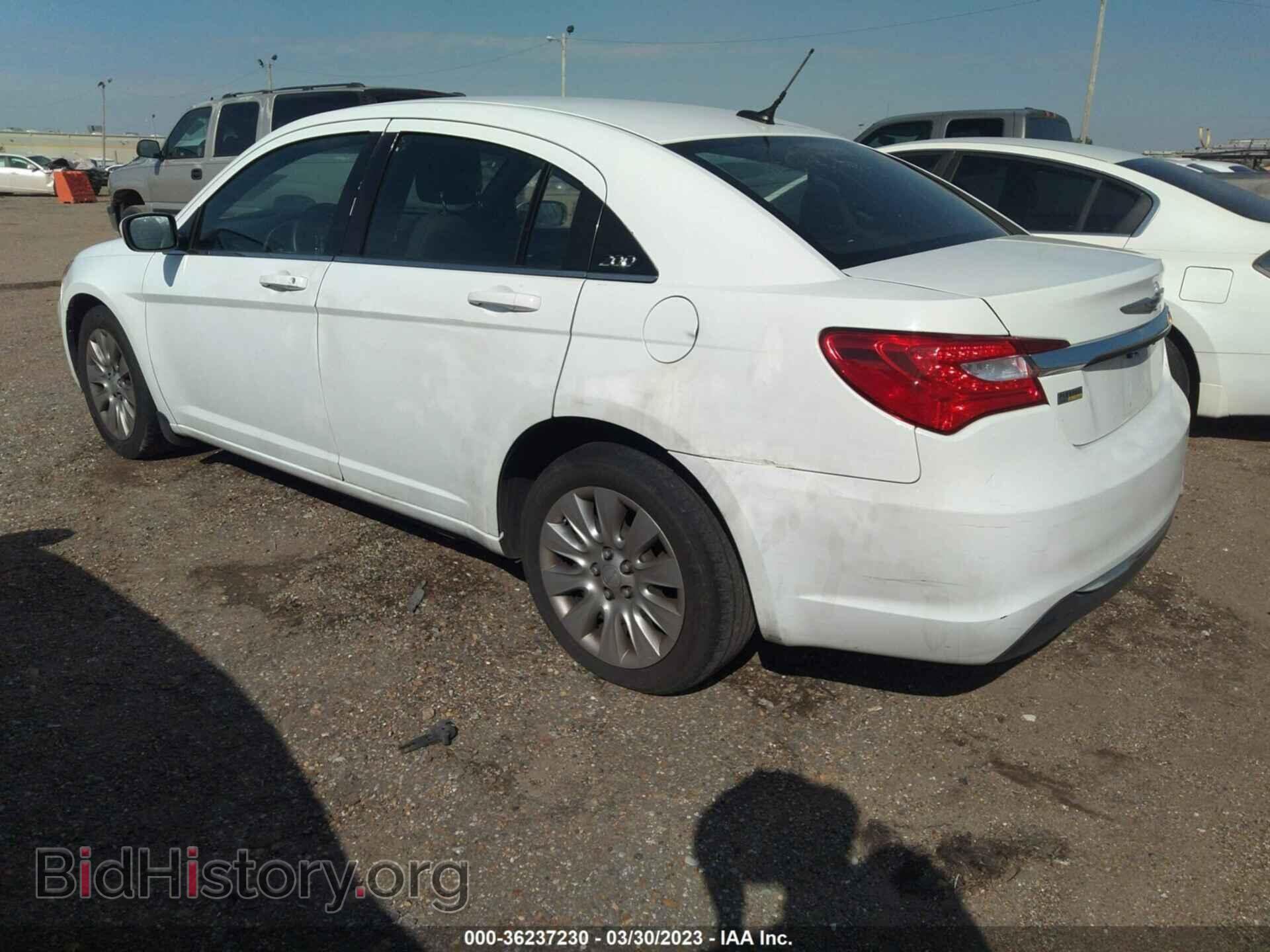 2013 CHRYSLER 200 - VIN: 1C3CCBAG3DN743079 - Photo 3