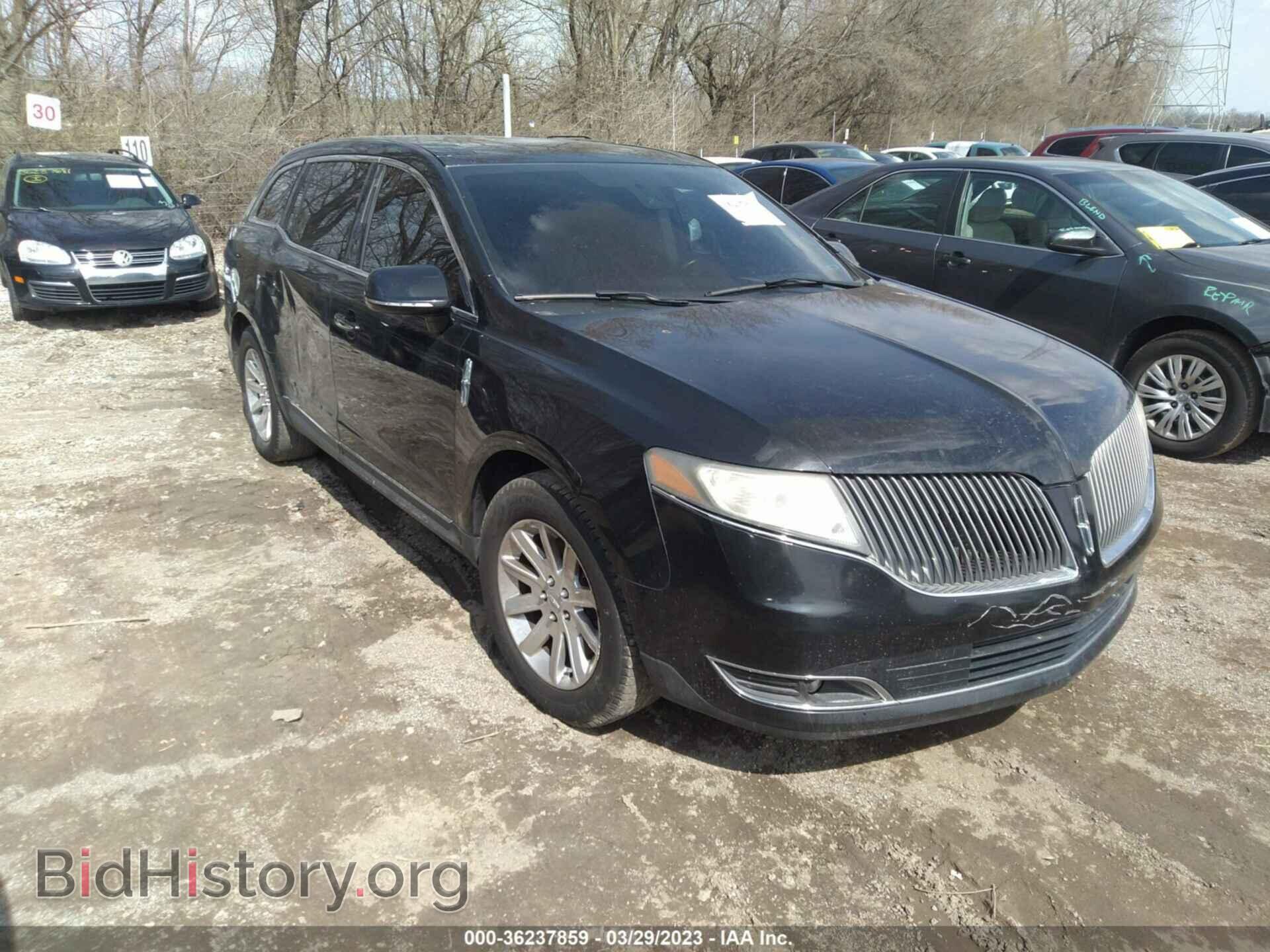 Photo 2LMHJ5AT0DBL50156 - LINCOLN MKT 2013