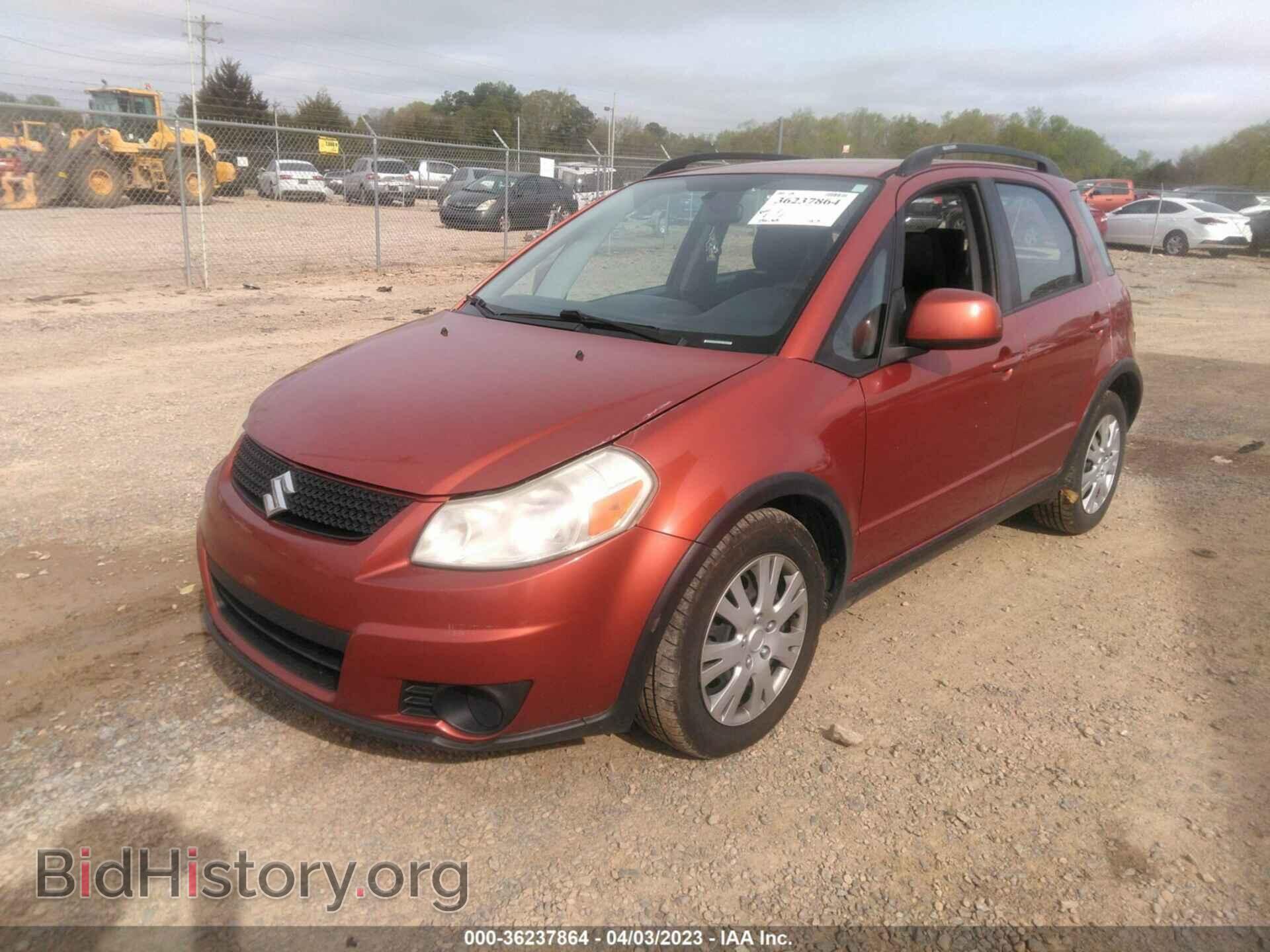 2011 SUZUKI SX4 - VIN: JS2YB5A31B6301921 - Photo 2