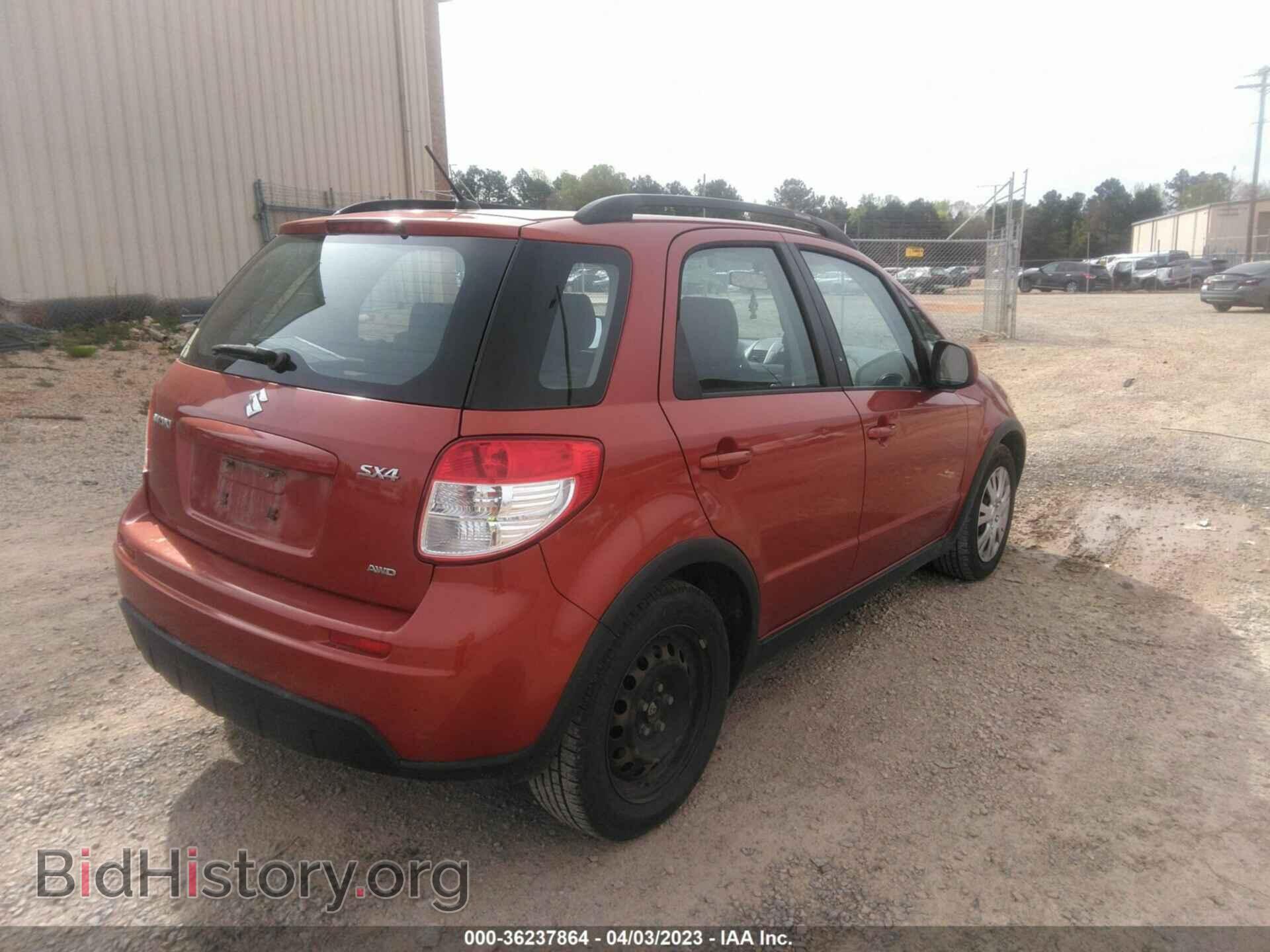 2011 SUZUKI SX4 - VIN: JS2YB5A31B6301921 - Photo 4