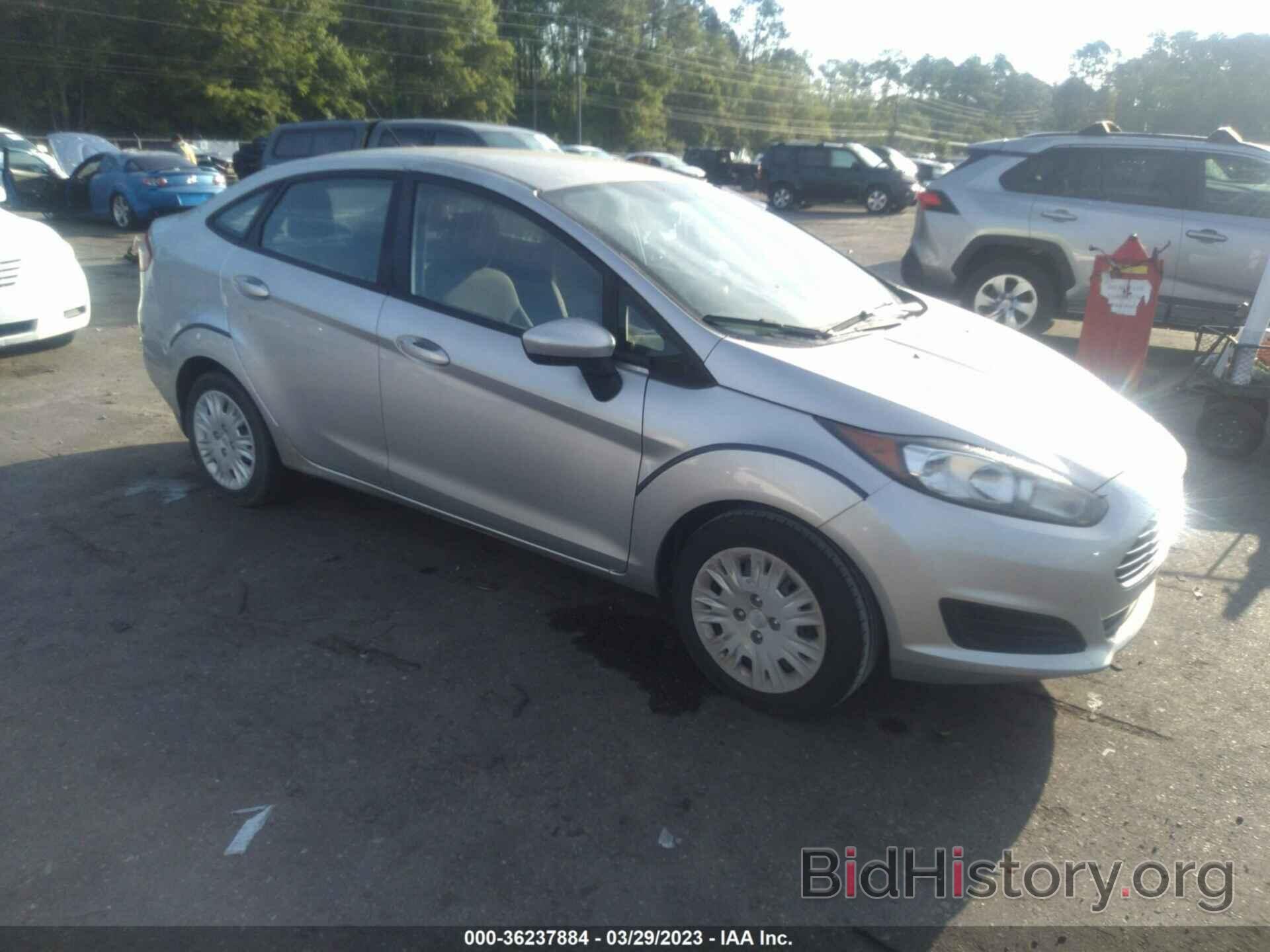 Photo 3FADP4AJ5FM104636 - FORD FIESTA 2015