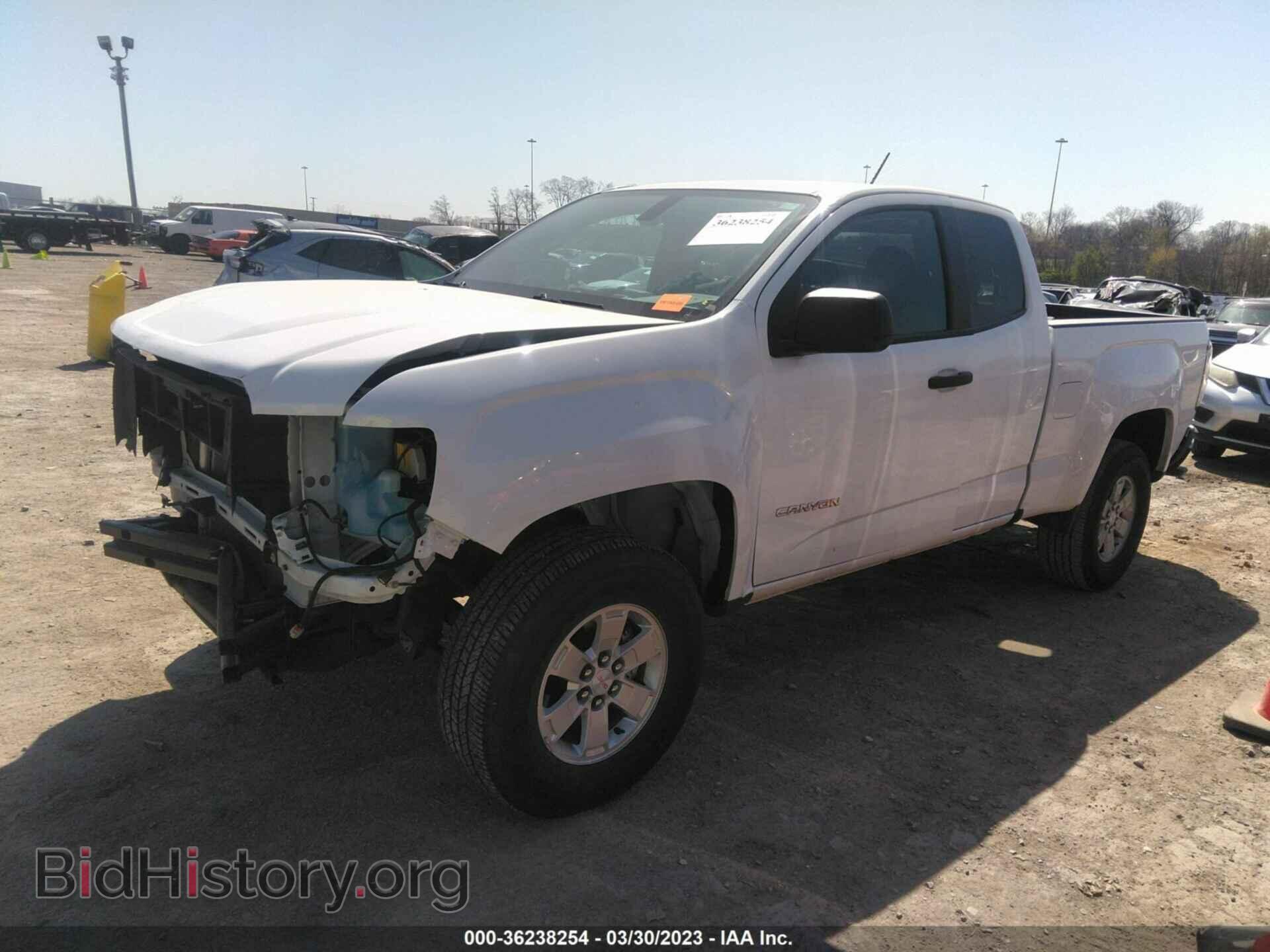 2018 GMC CANYON - VIN: 1GTH5BEA9J1101339 - Фото 2