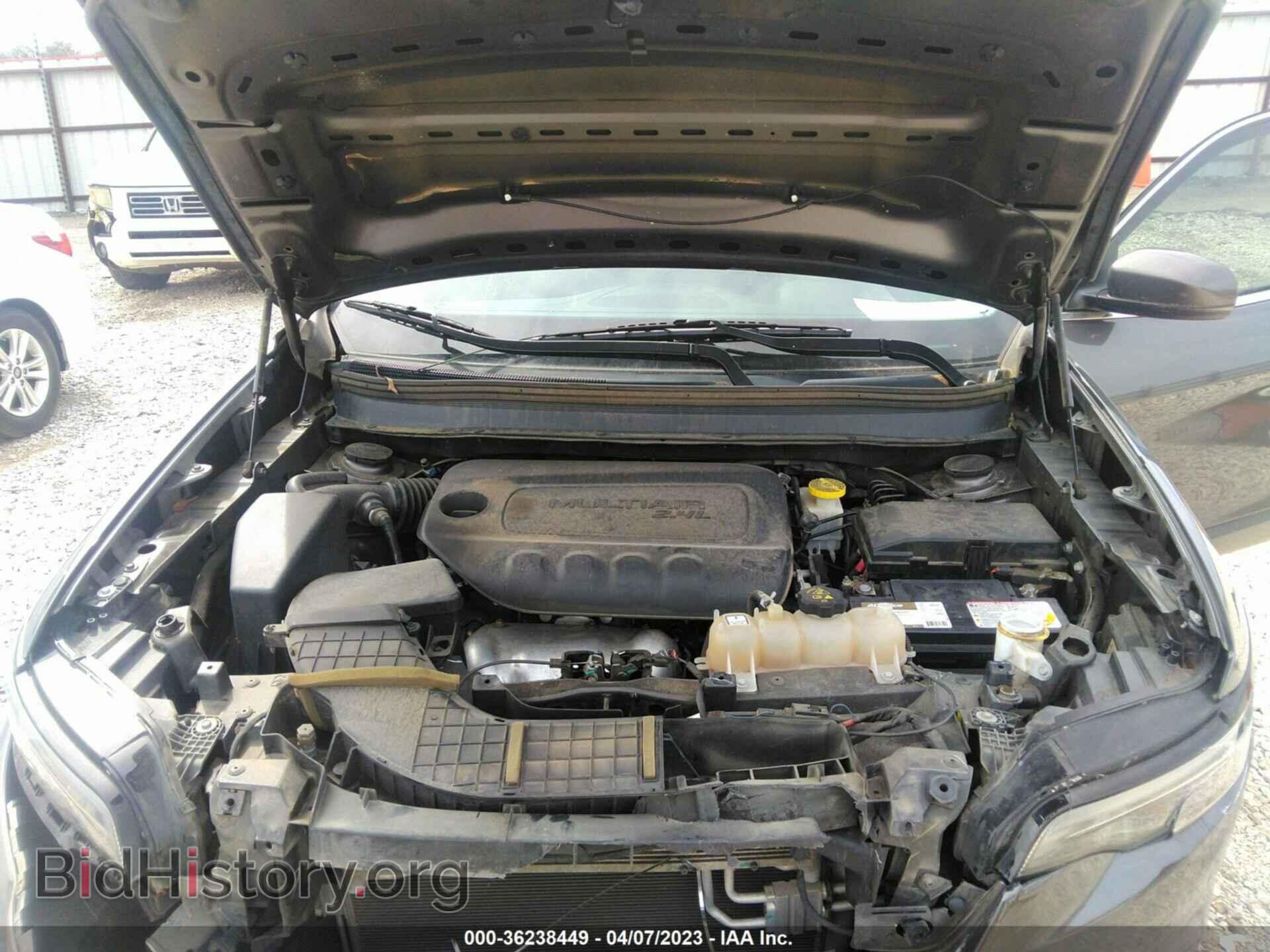 2019 JEEP CHEROKEE - VIN: 1C4PJLLB0KD358995 - Фото 10