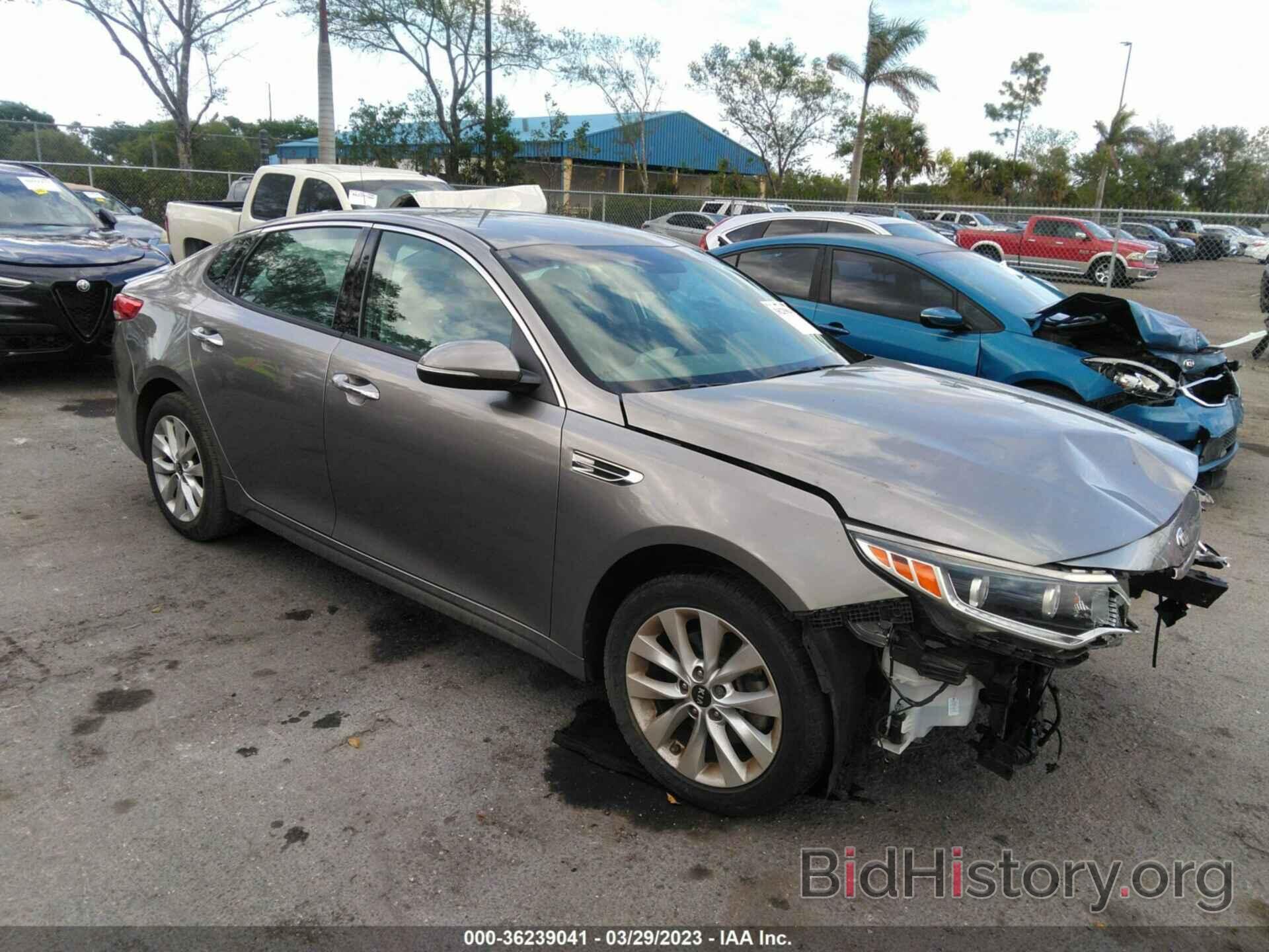 Photo 5XXGU4L39HG126240 - KIA OPTIMA 2017