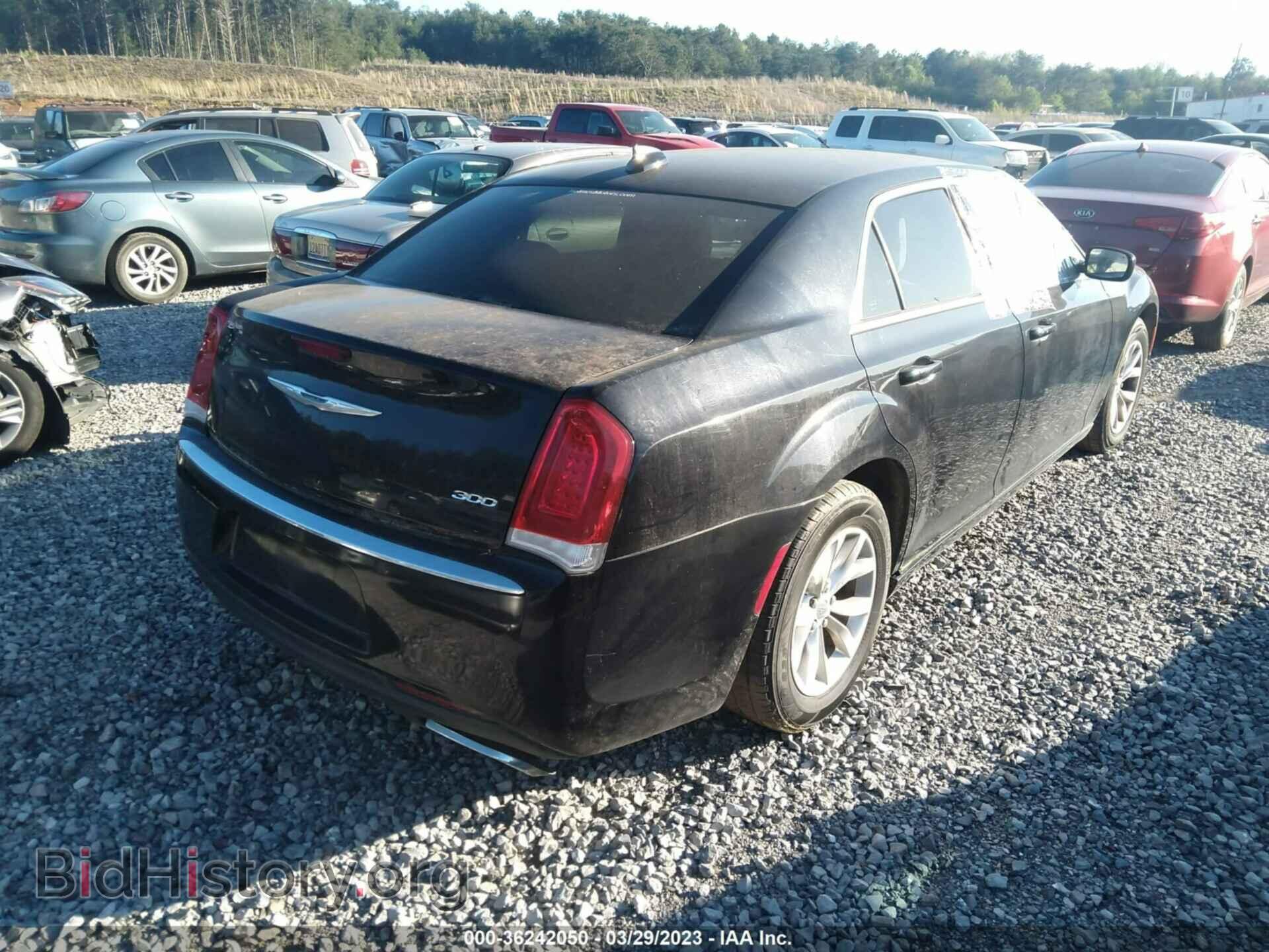 2015 CHRYSLER 300 - VIN: 2C3CCAAG3FH796645 - Фото 4