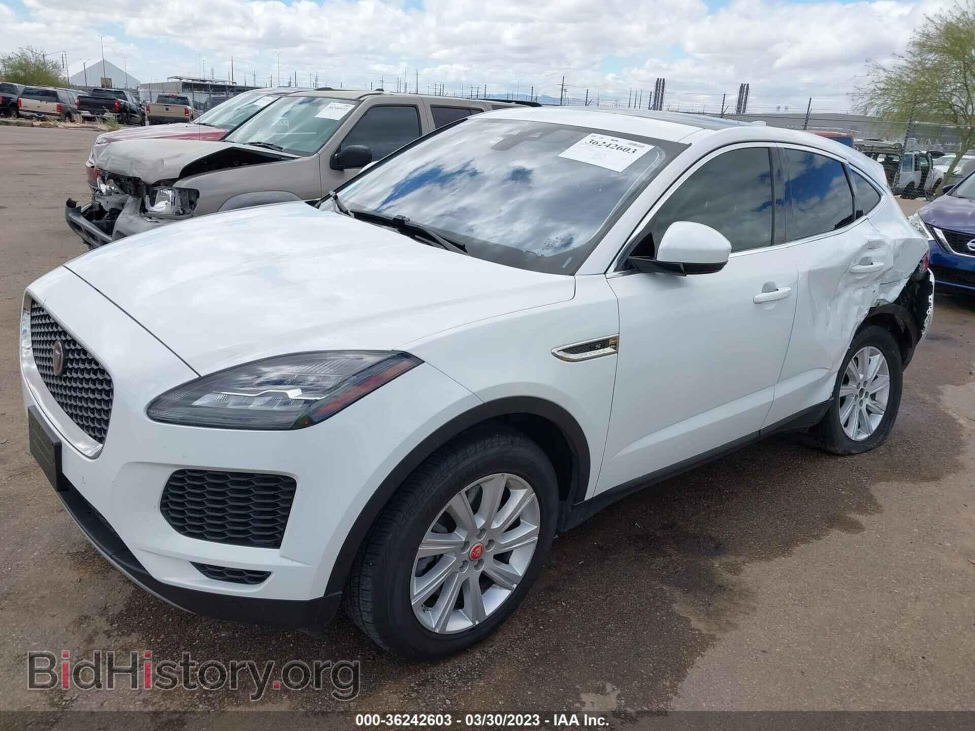 2018 JAGUAR E-PACE - VIN: SADFJ2FX4J1Z30300 - Фото 2