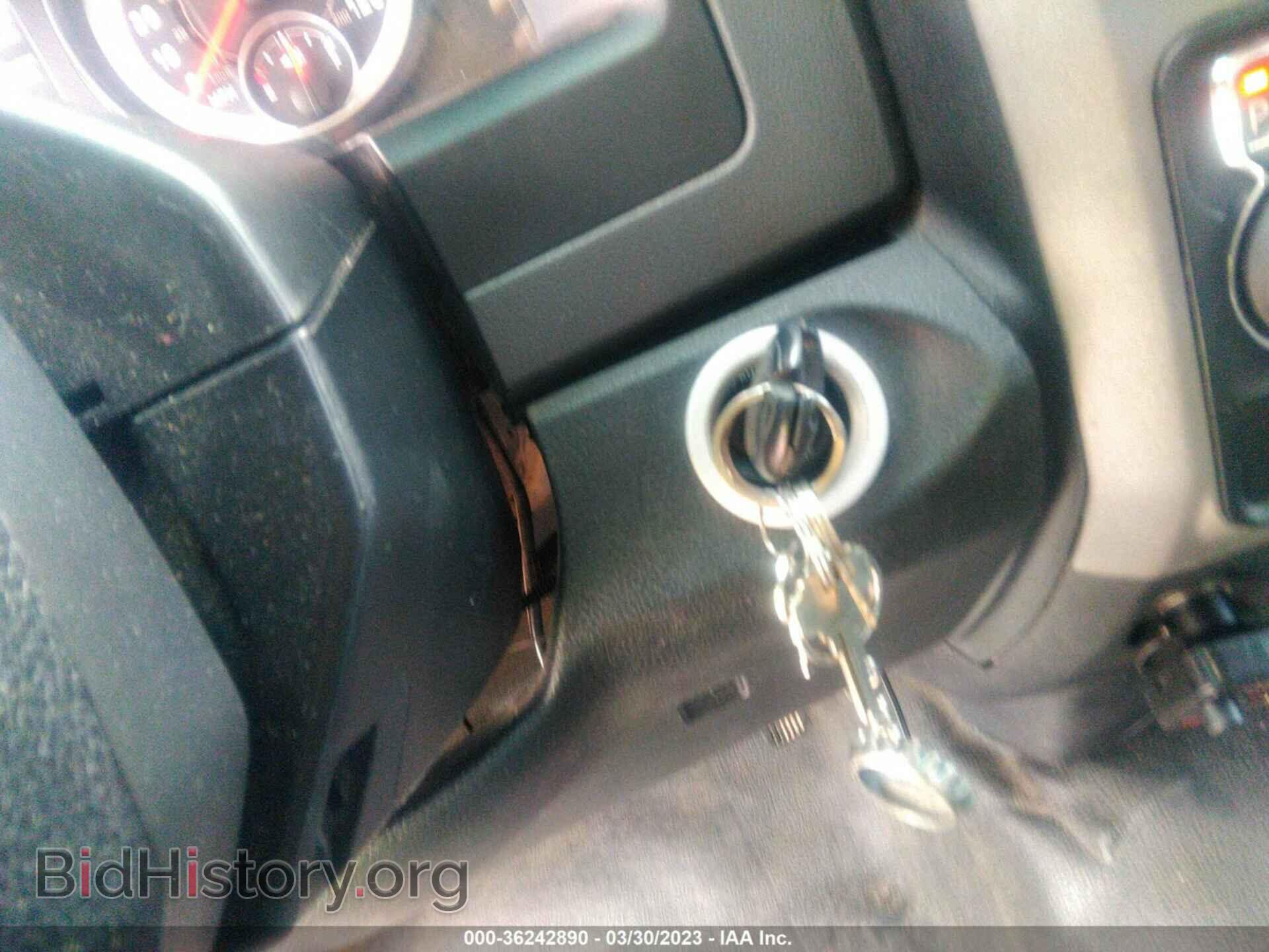 2016 RAM 1500 - VIN: 1C6RR6FG8GS189863 - Фото 11