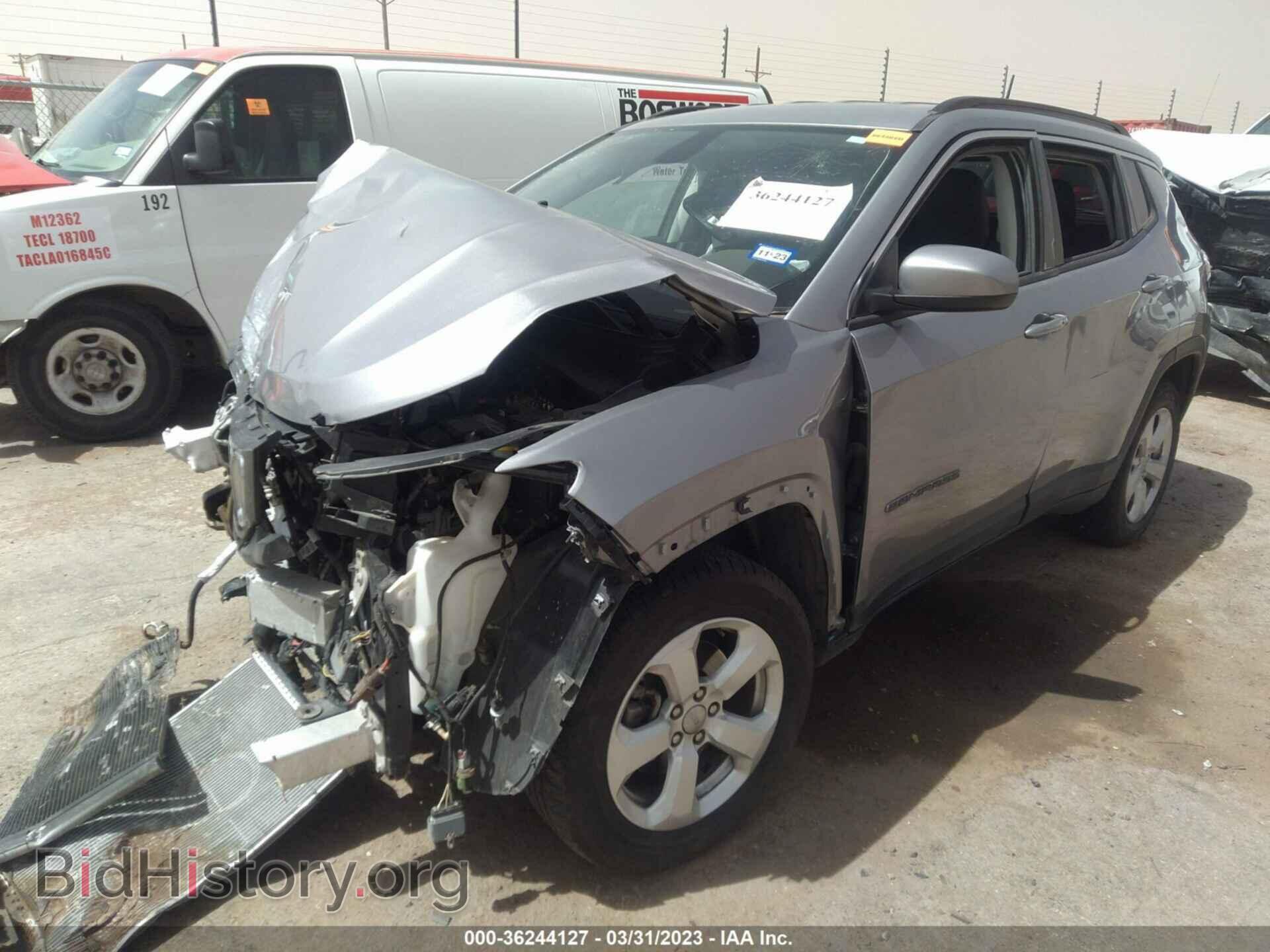 2018 JEEP COMPASS - VIN: 3C4NJCBB0JT226966 - Фото 2