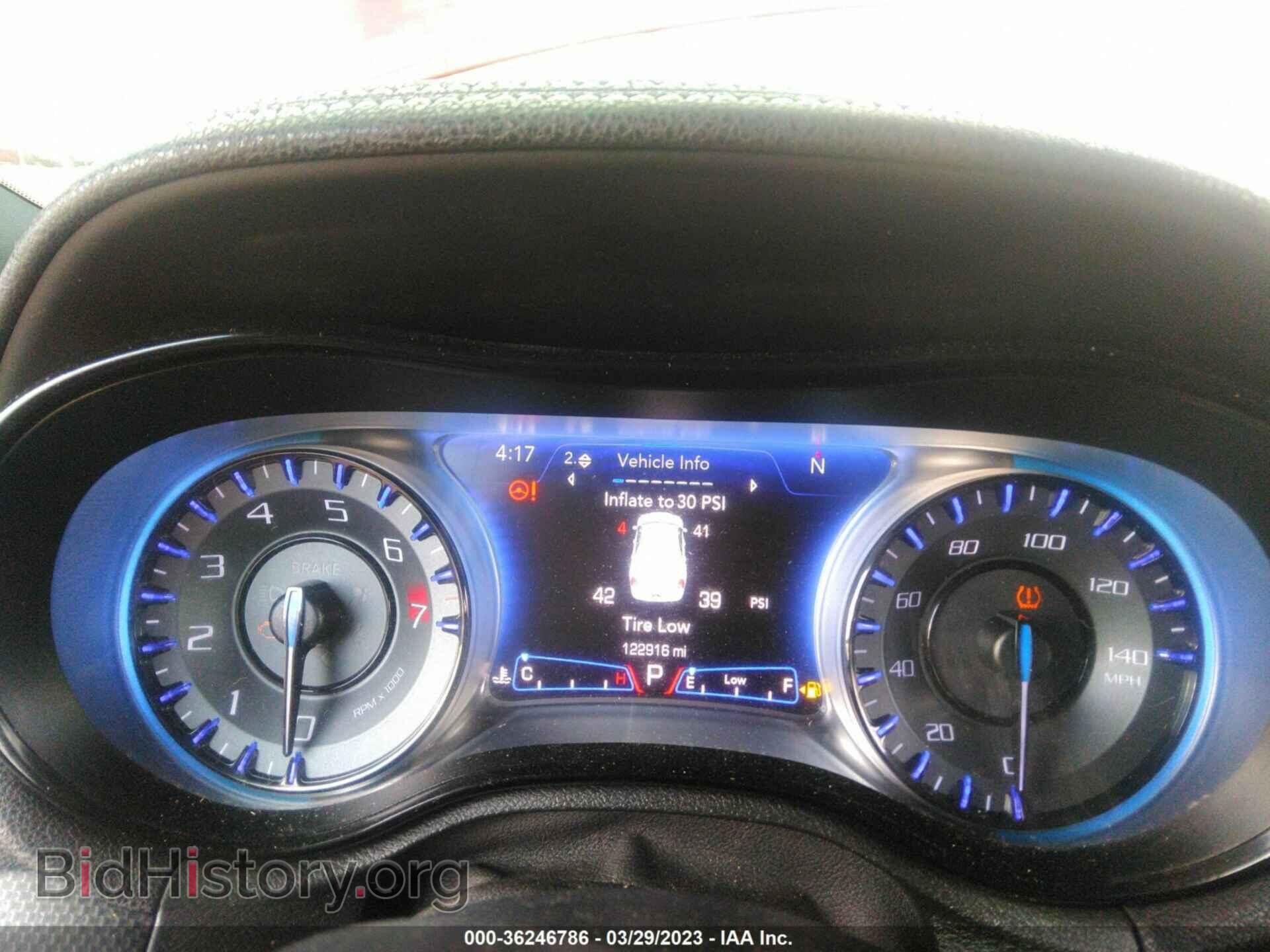 2015 CHRYSLER 300 - VIN: 2C3CCAGG7FH923100 - Photo 7