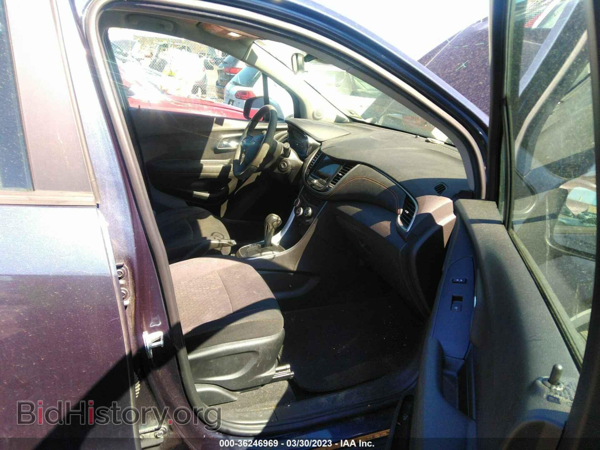 2018 CHEVROLET TRAX - VIN: 3GNCJNSB9JL169189 - Фото 5