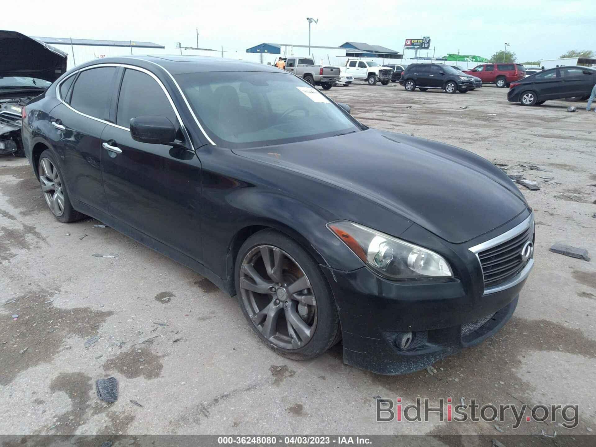 Photo JN1AY1AP6CM530083 - INFINITI M56 2012