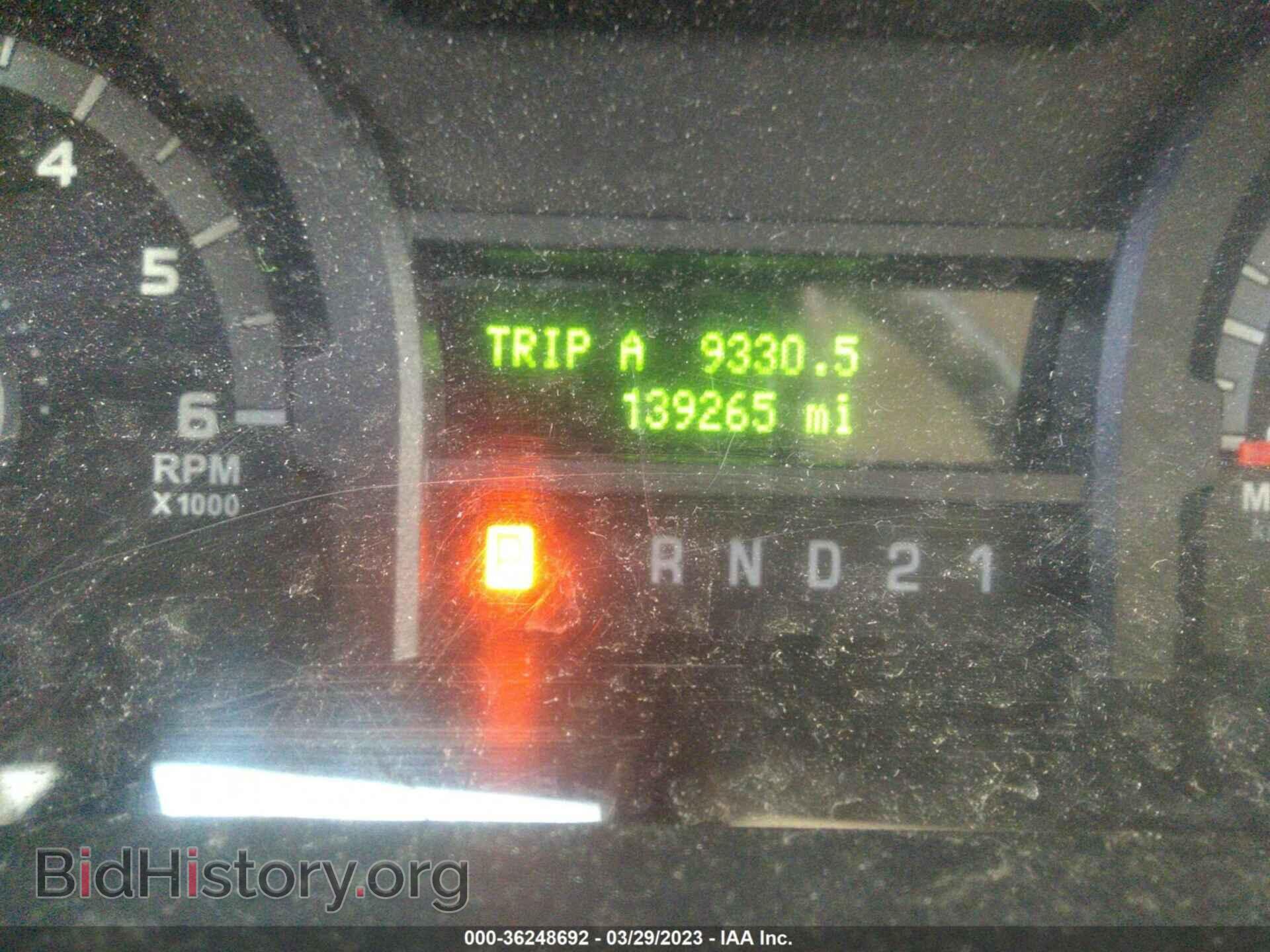 2010 FORD ECONOLINE CARGO VAN - VIN: 1FTNE2ELXADA10342 - Фото 7