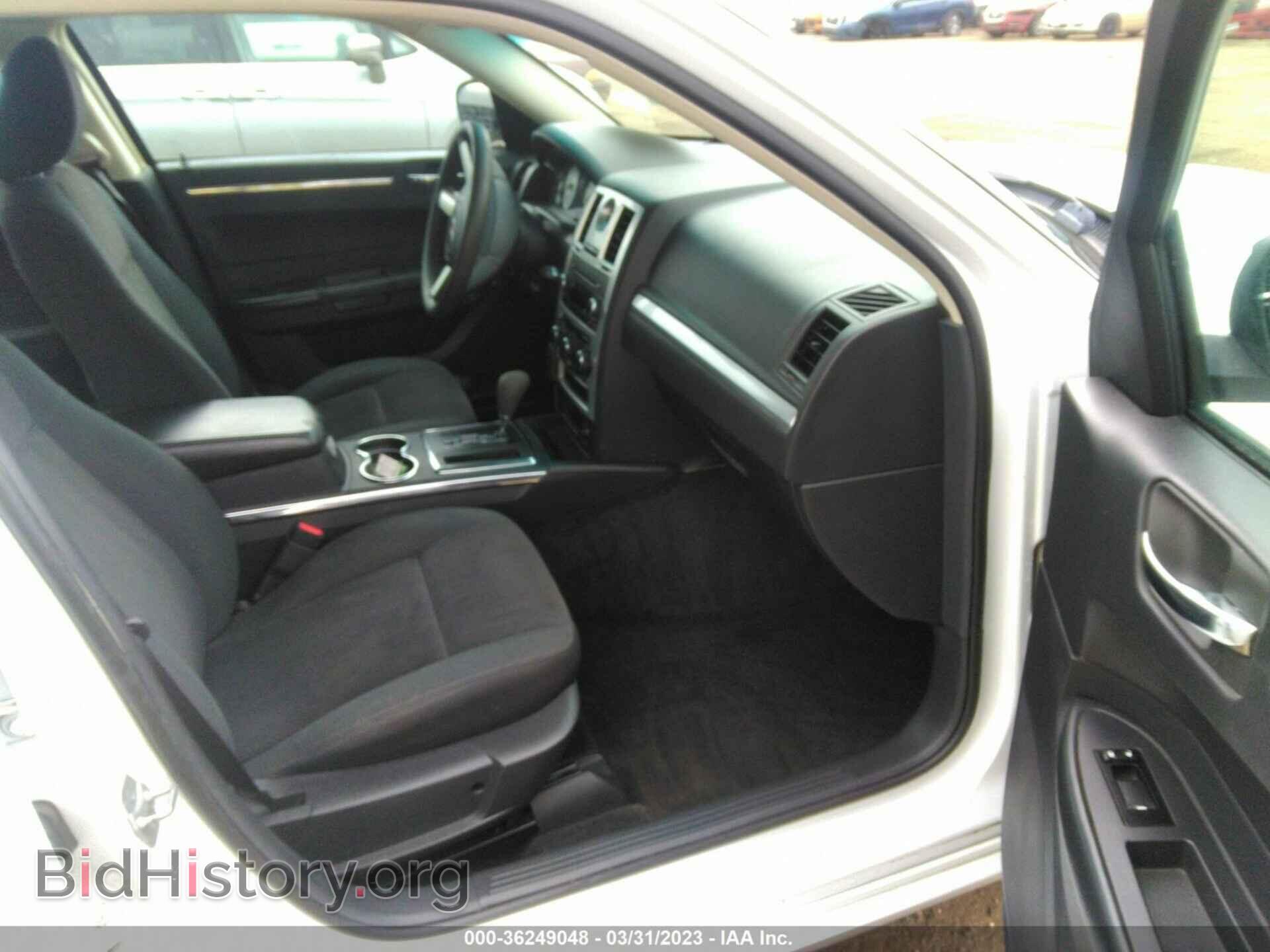 2010 CHRYSLER 300 - VIN: 2C3CA4CD6AH328444 - Фото 5