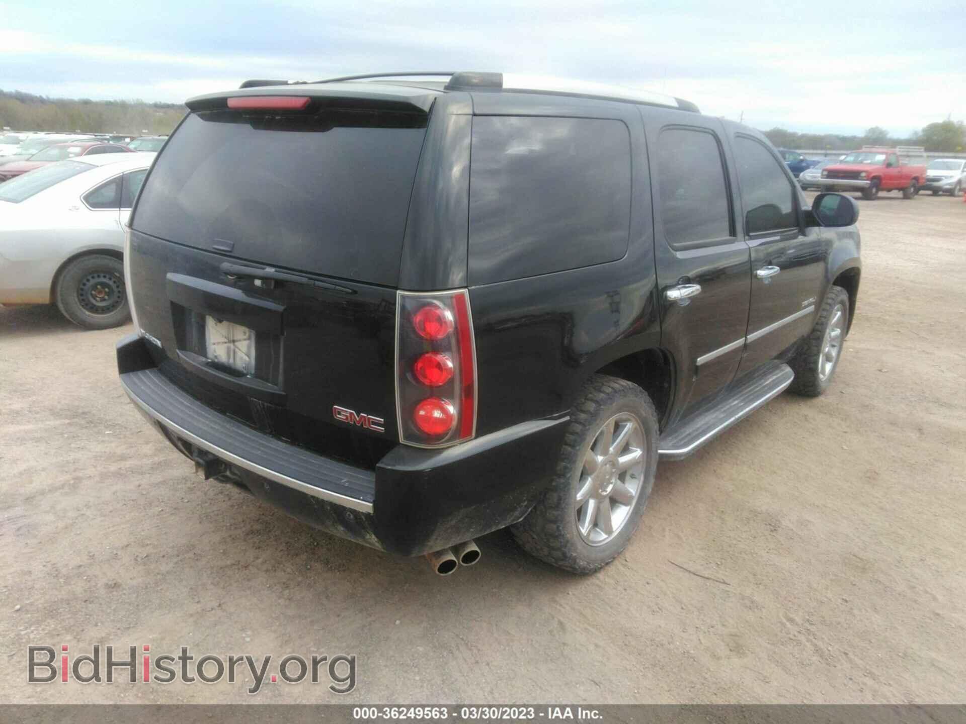 2013 GMC YUKON - VIN: 1GKS2EEF4DR302099 - Photo 4