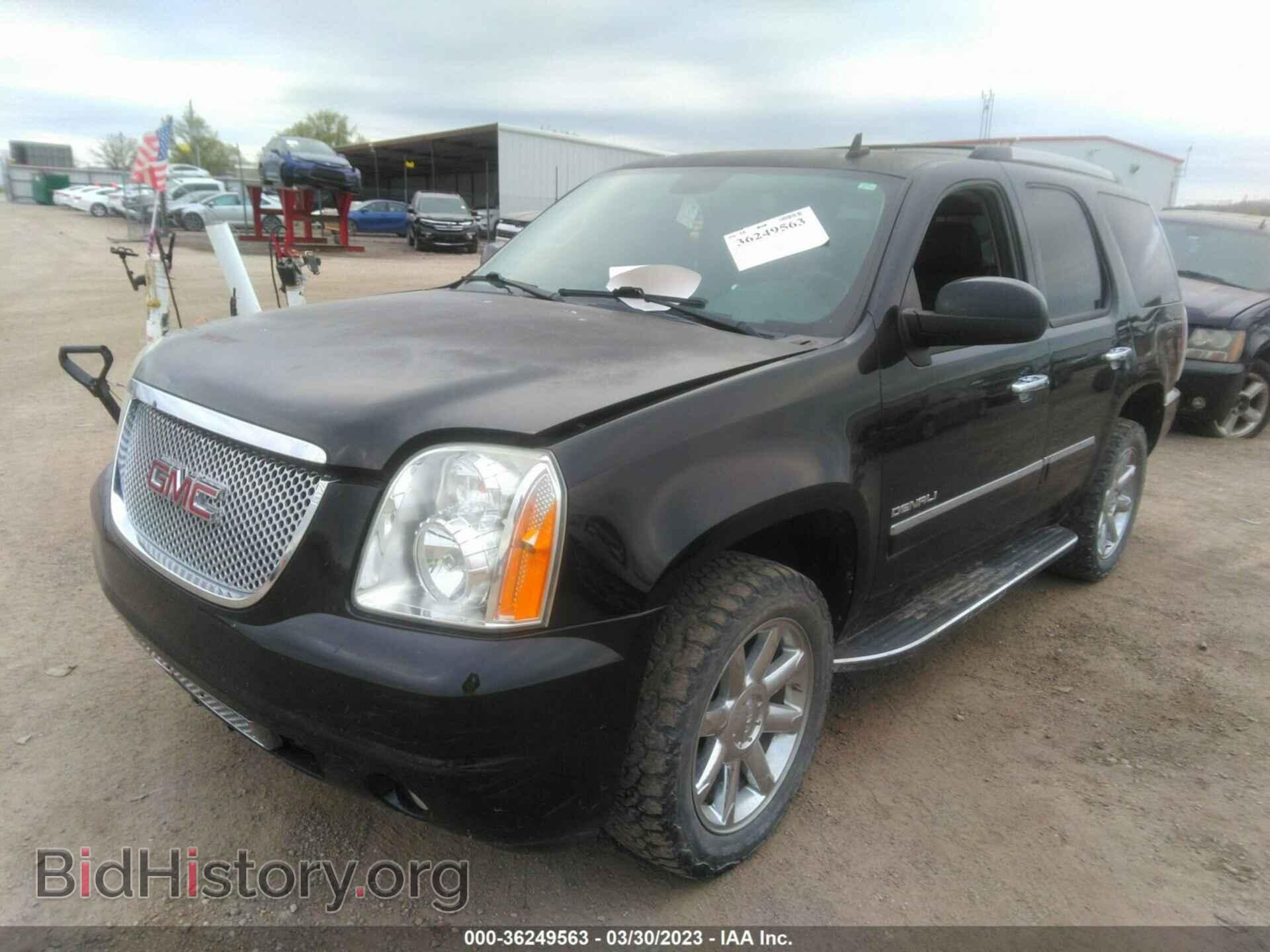 2013 GMC YUKON - VIN: 1GKS2EEF4DR302099 - Photo 6