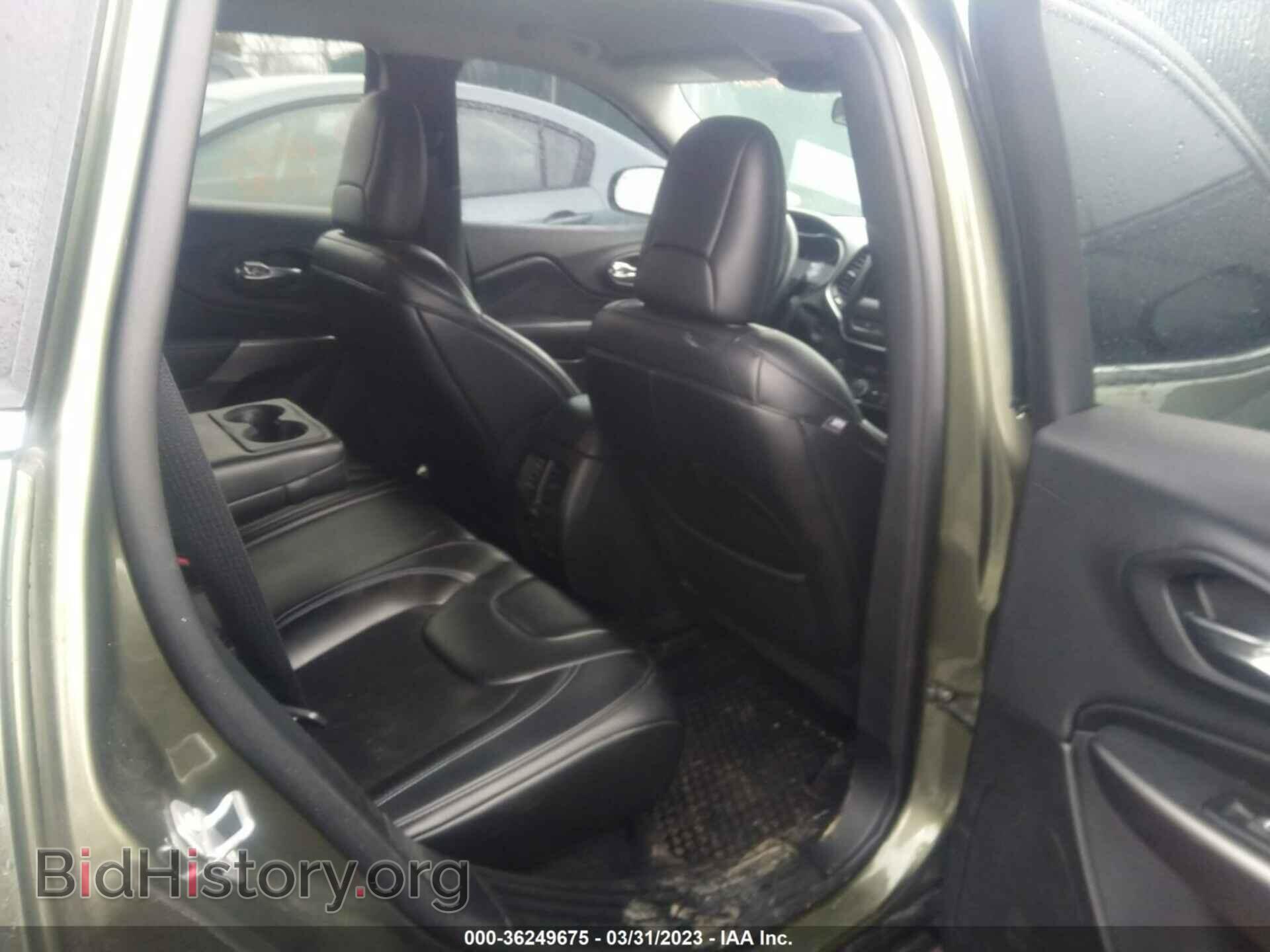 2019 JEEP CHEROKEE - VIN: 1C4PJMLB5KD196755 - Фото 8