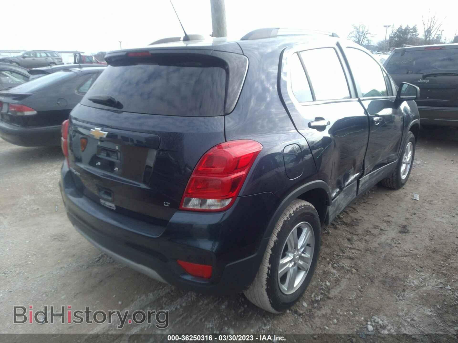 2019 CHEVROLET TRAX - VIN: 3GNCJPSB3KL293696 - Фото 4