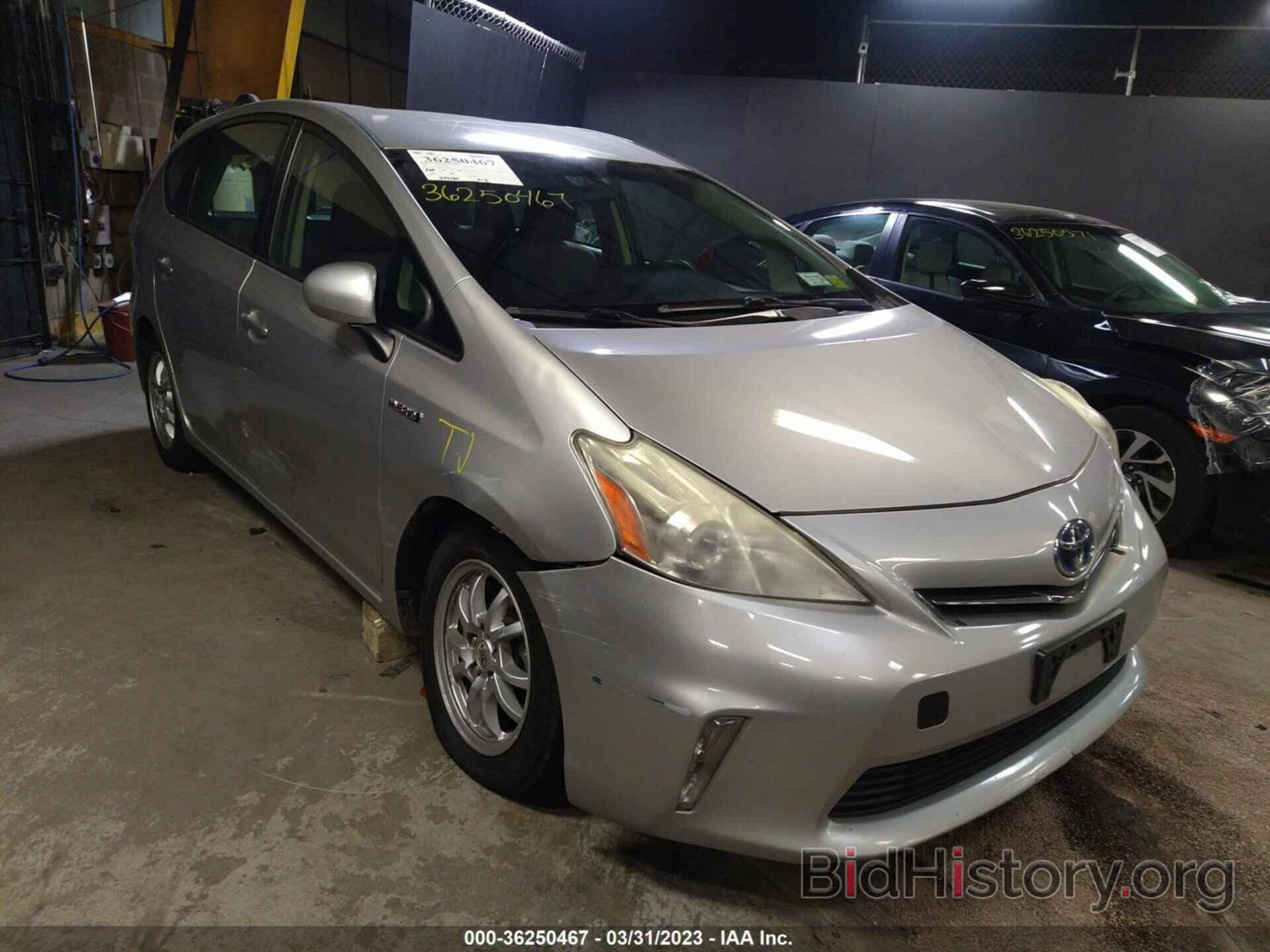 Photo JTDZN3EU6C3157508 - TOYOTA PRIUS V 2012