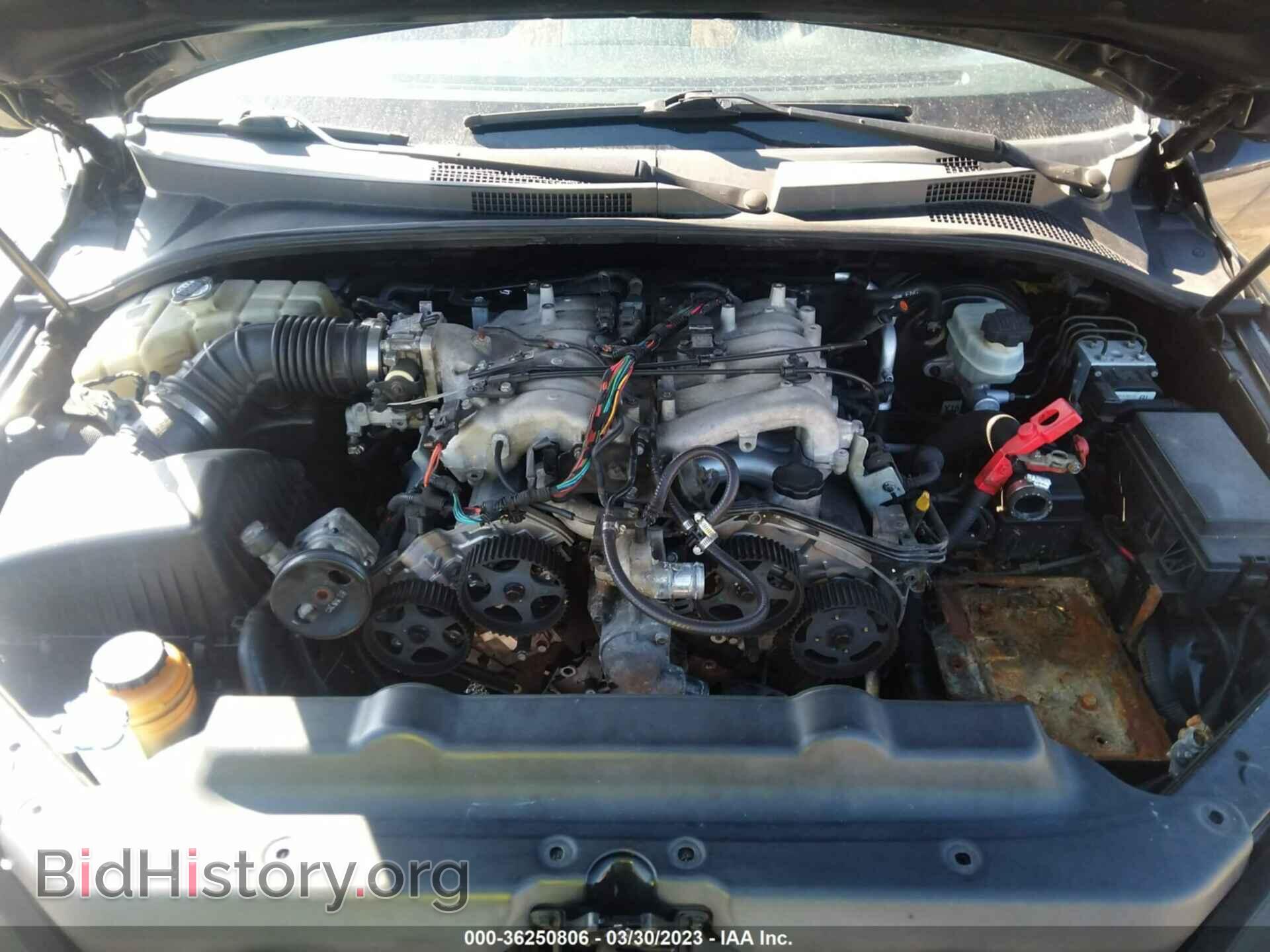 2006 KIA SORENTO - VIN: KNDJD733565502215 - Фото 10