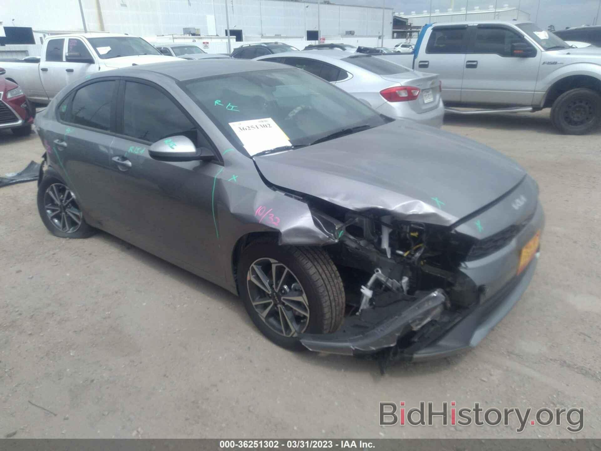 Photo 3KPF24AD3PE554938 - KIA FORTE 2023