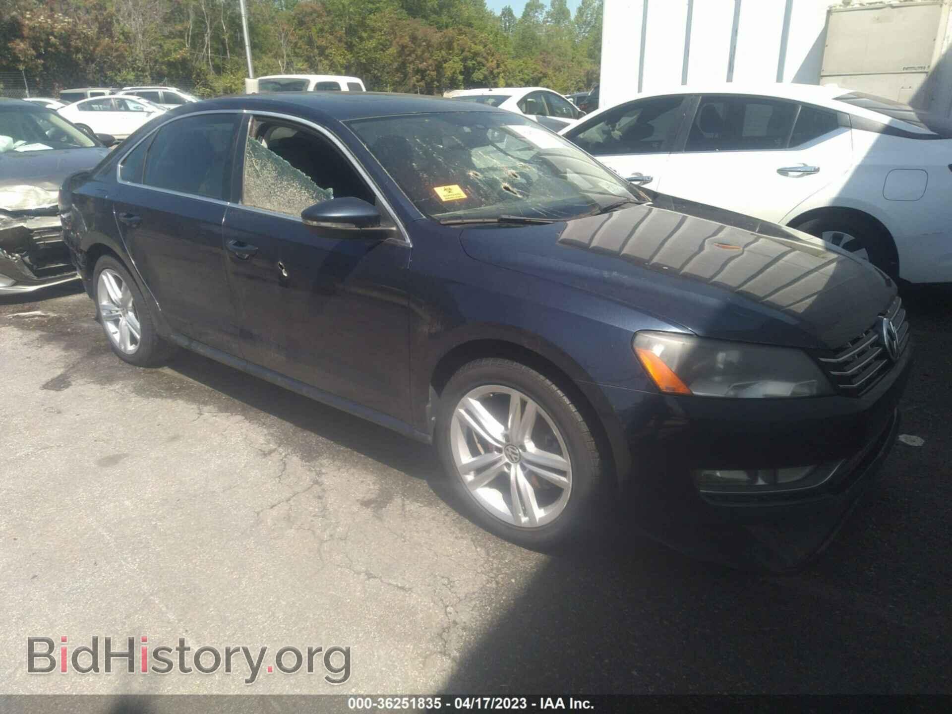 Photo 1VWBM7A34CC047577 - VOLKSWAGEN PASSAT 2012