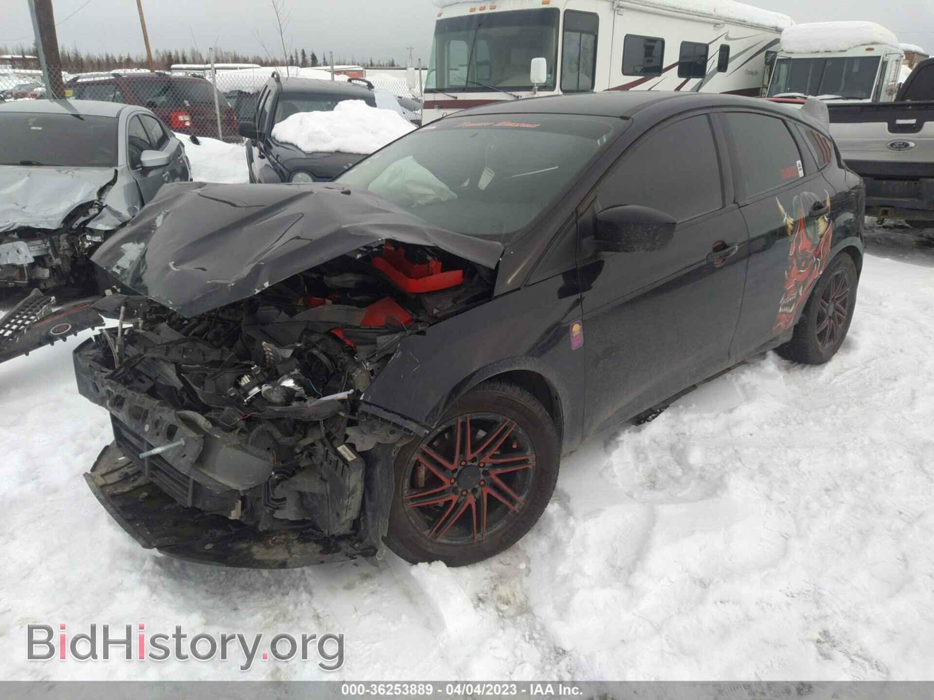 2018 FORD FOCUS - VIN: 1FADP3K24JL251414 - Фото 2