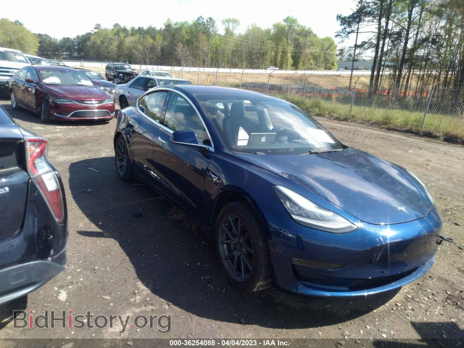 Фотография 5YJ3E1EA3JF003001 - TESLA MODEL 3 2018