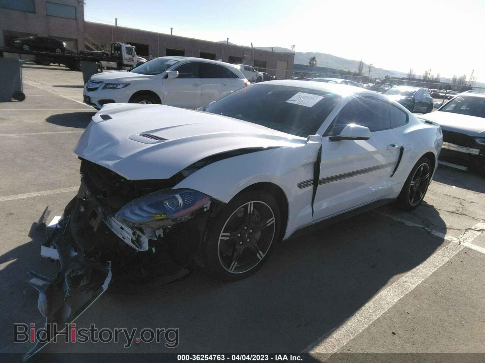 2021 FORD MUSTANG - VIN: 1FA6P8CF3M5151014 - Фото 2