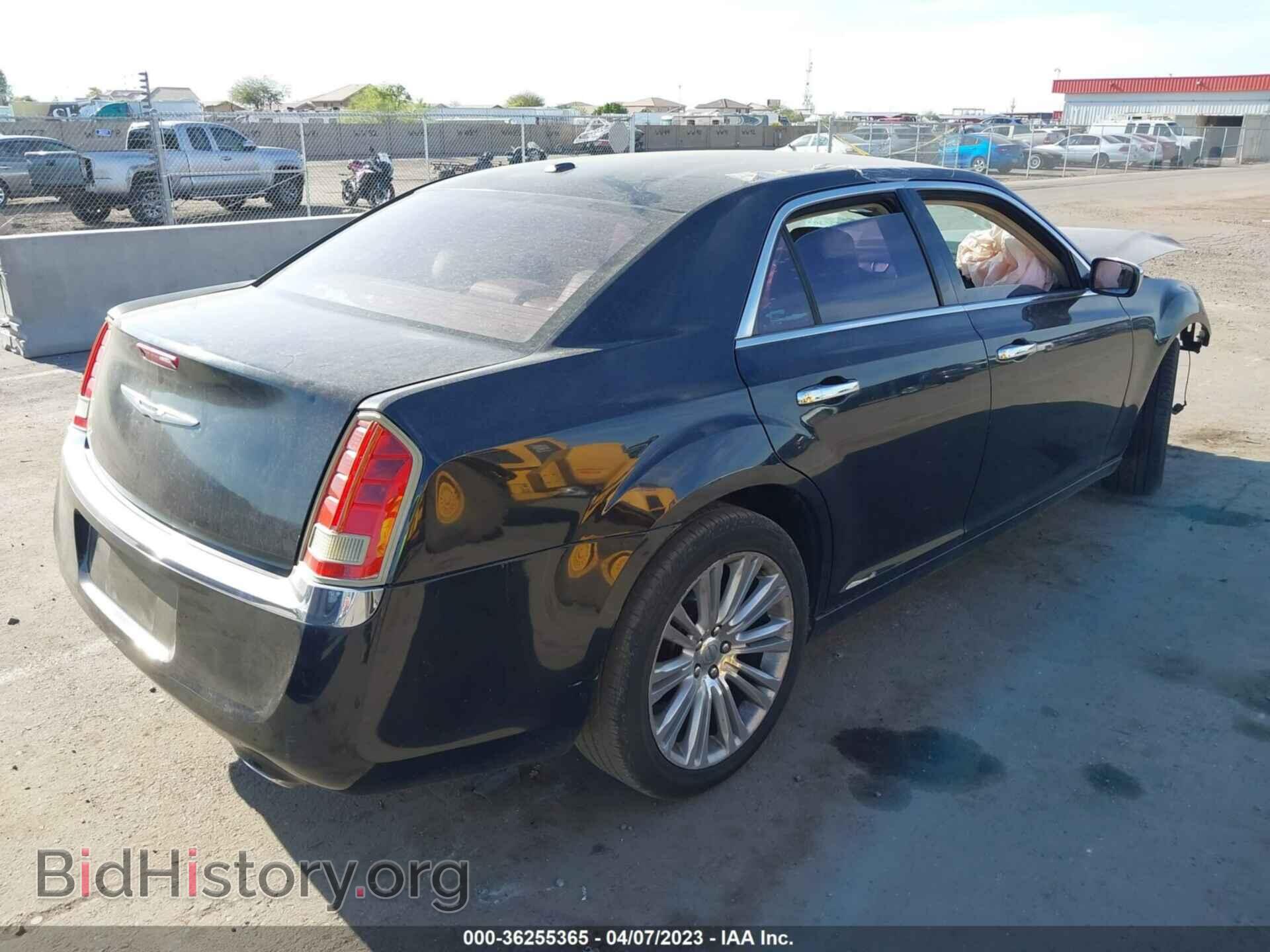 2011 CHRYSLER 300 - VIN: 2C3CA5CG6BH538673 - Фото 4