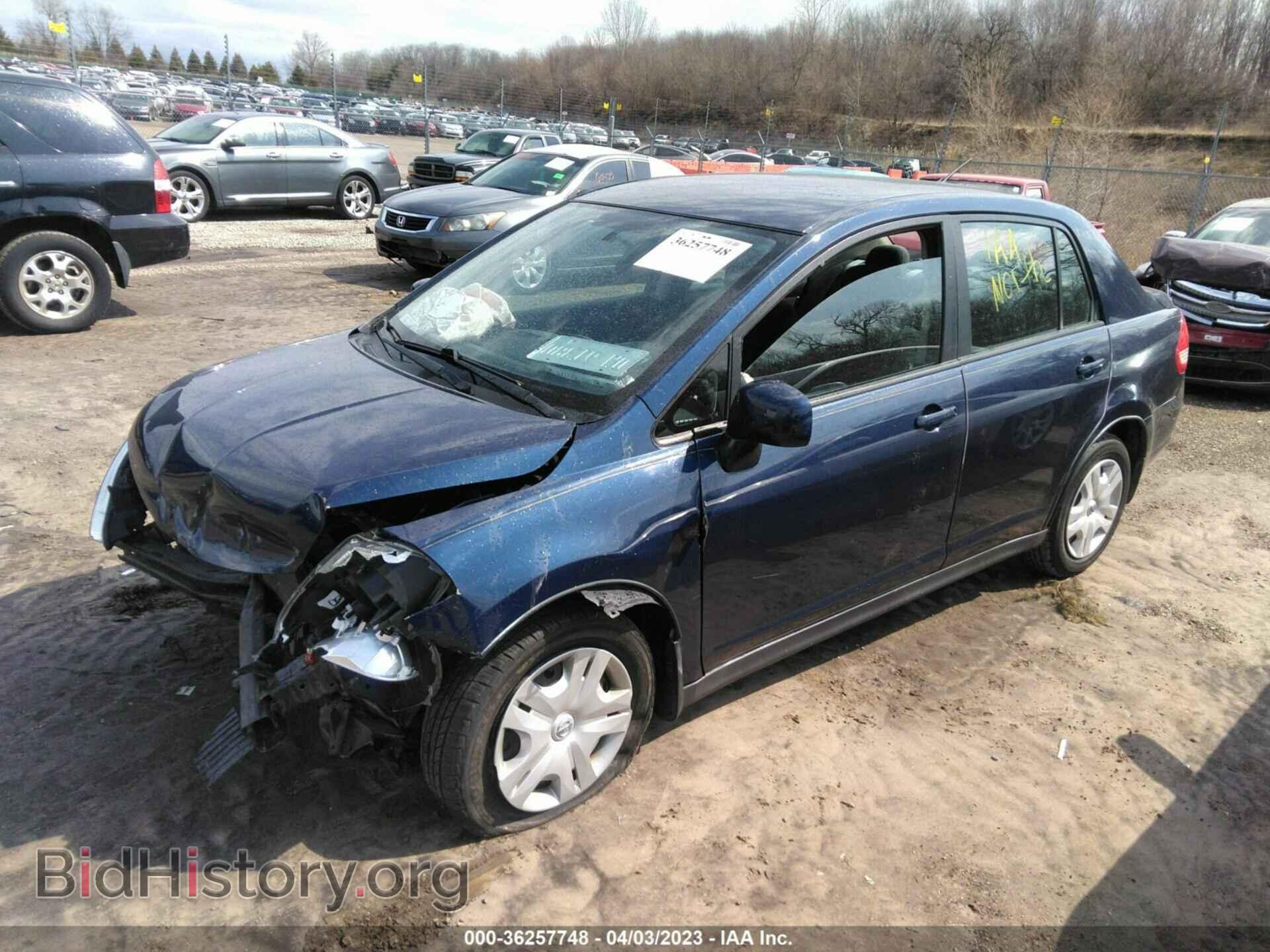 2011 NISSAN VERSA - VIN: 3N1BC1AP0BL413563 - Фото 2