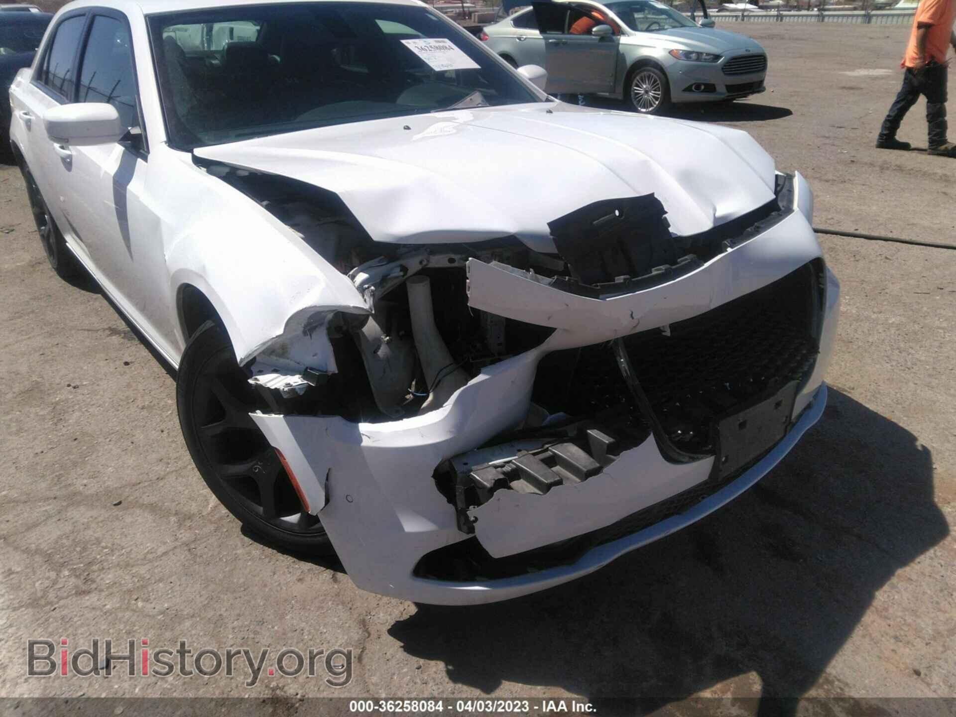 2021 CHRYSLER 300 - VIN: 2C3CCABG3MH523605 - Фото 6
