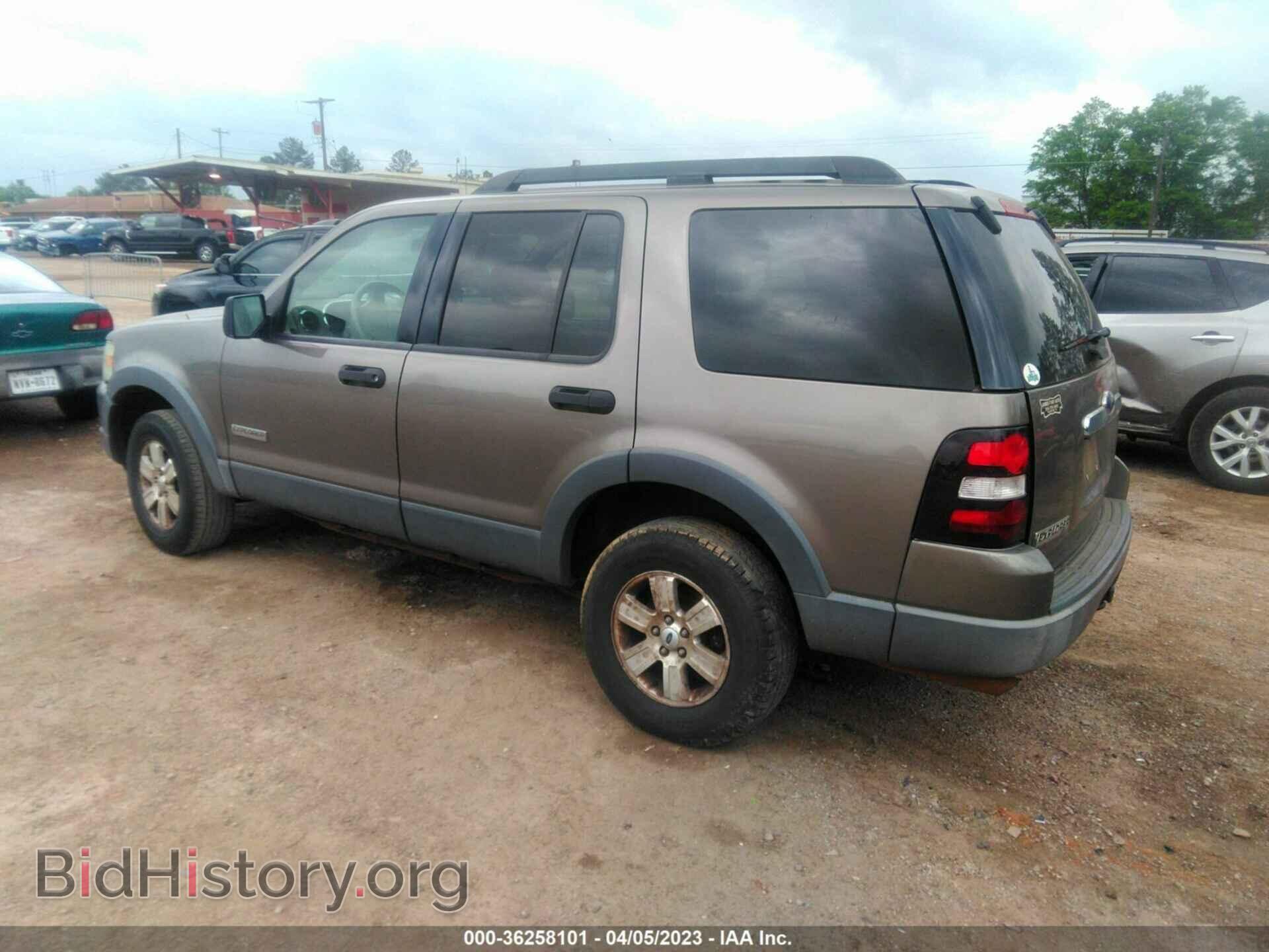2006 FORD EXPLORER - VIN: 1FMEU63E96UA85812 - Фото 3
