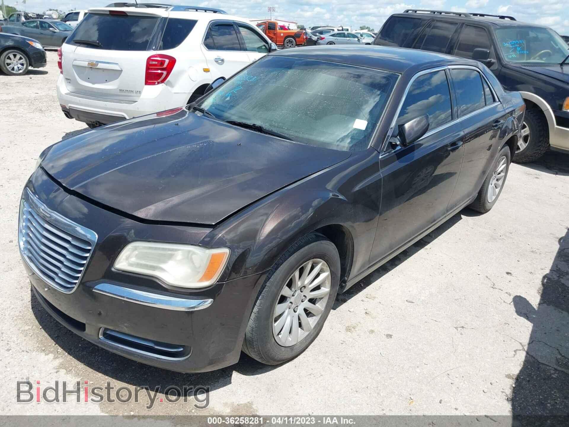 2012 CHRYSLER 300 - VIN: 2C3CCAAG2CH144529 - Photo 2