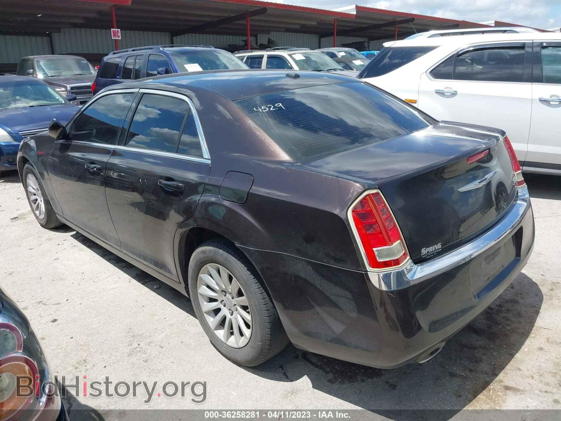 2012 CHRYSLER 300 - VIN: 2C3CCAAG2CH144529 - Photo 3