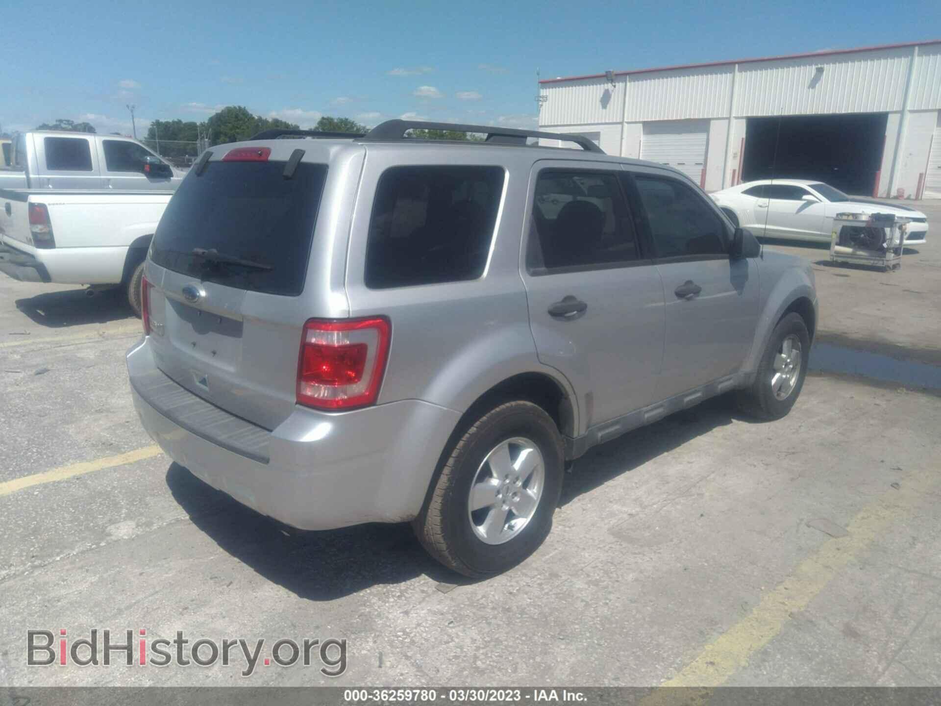 2010 FORD ESCAPE - VIN: 1FMCU0D73AKB19333 - Фото 4