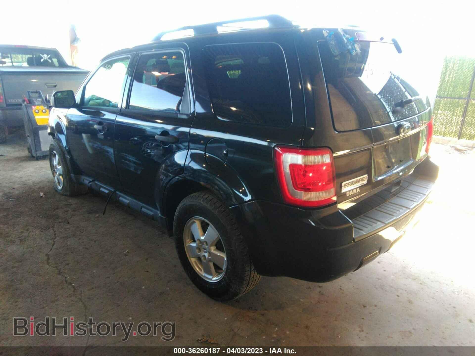 2011 FORD ESCAPE - VIN: 1FMCU9D7XBKC35604 - Фото 3