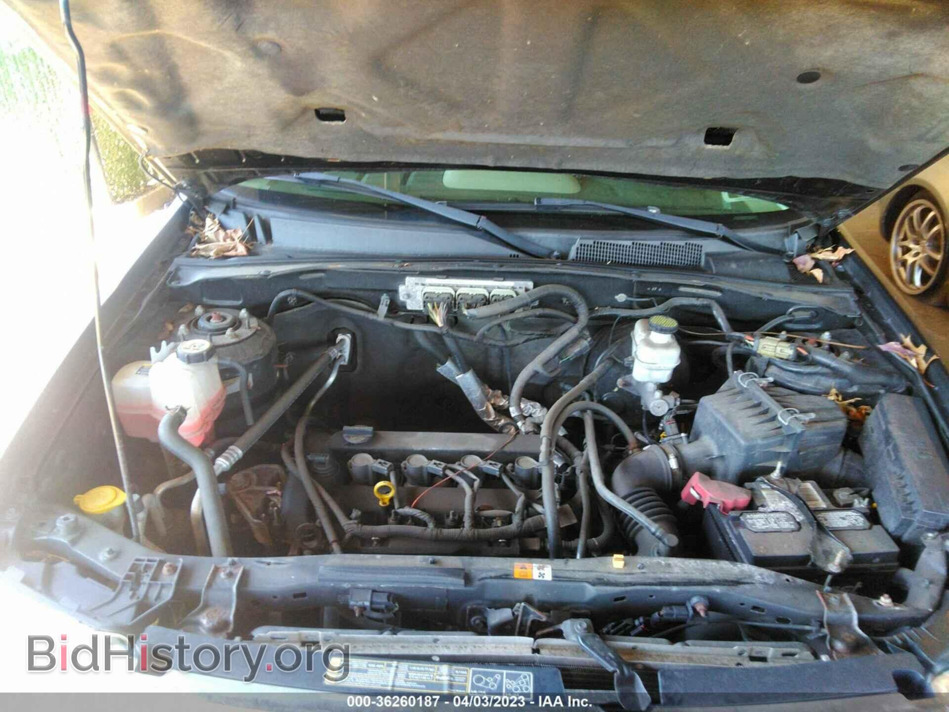 2011 FORD ESCAPE - VIN: 1FMCU9D7XBKC35604 - Фото 10