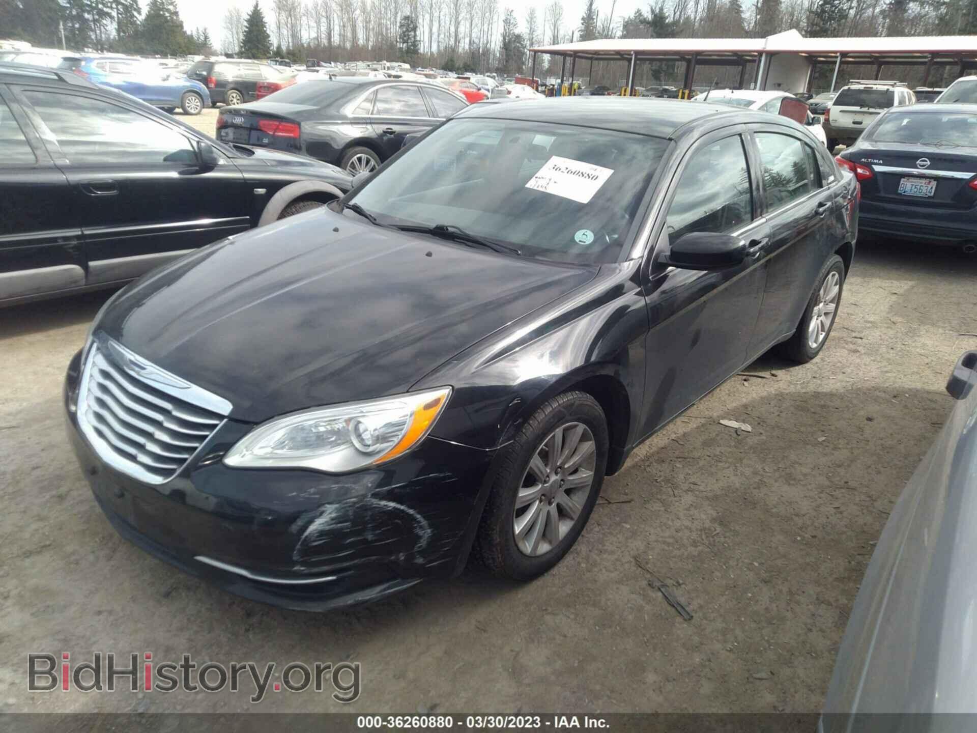2013 CHRYSLER 200 - VIN: 1C3CCBBBXDN764532 - Photo 2