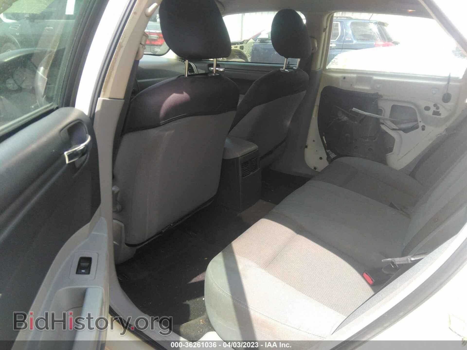 2006 CHRYSLER 300 - VIN: 2C3KA43R26H143094 - Фото 8