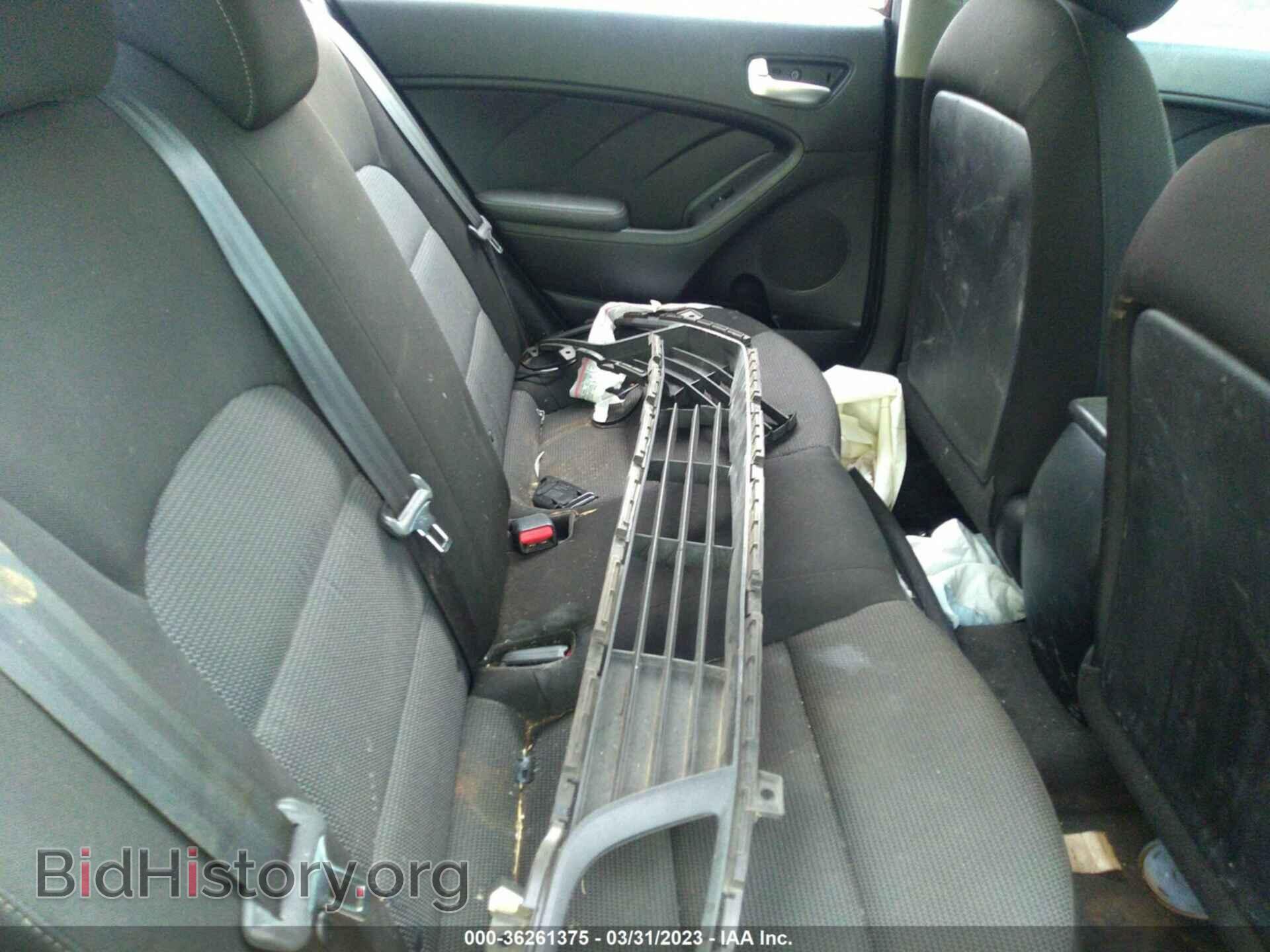 2017 KIA FORTE - VIN: 3KPFK4A77HE074171 - Photo 8