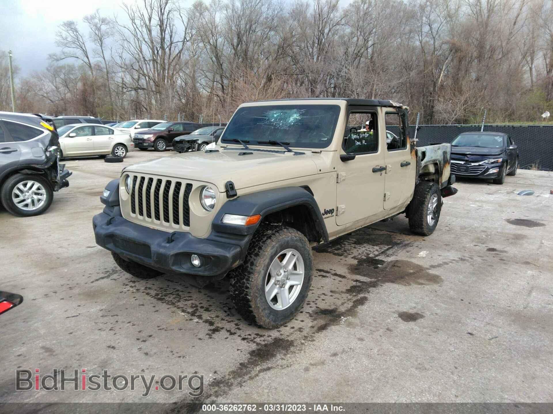 2020 JEEP GLADIATOR - VIN: 1C6HJTAG2LL161196 - Фото 2