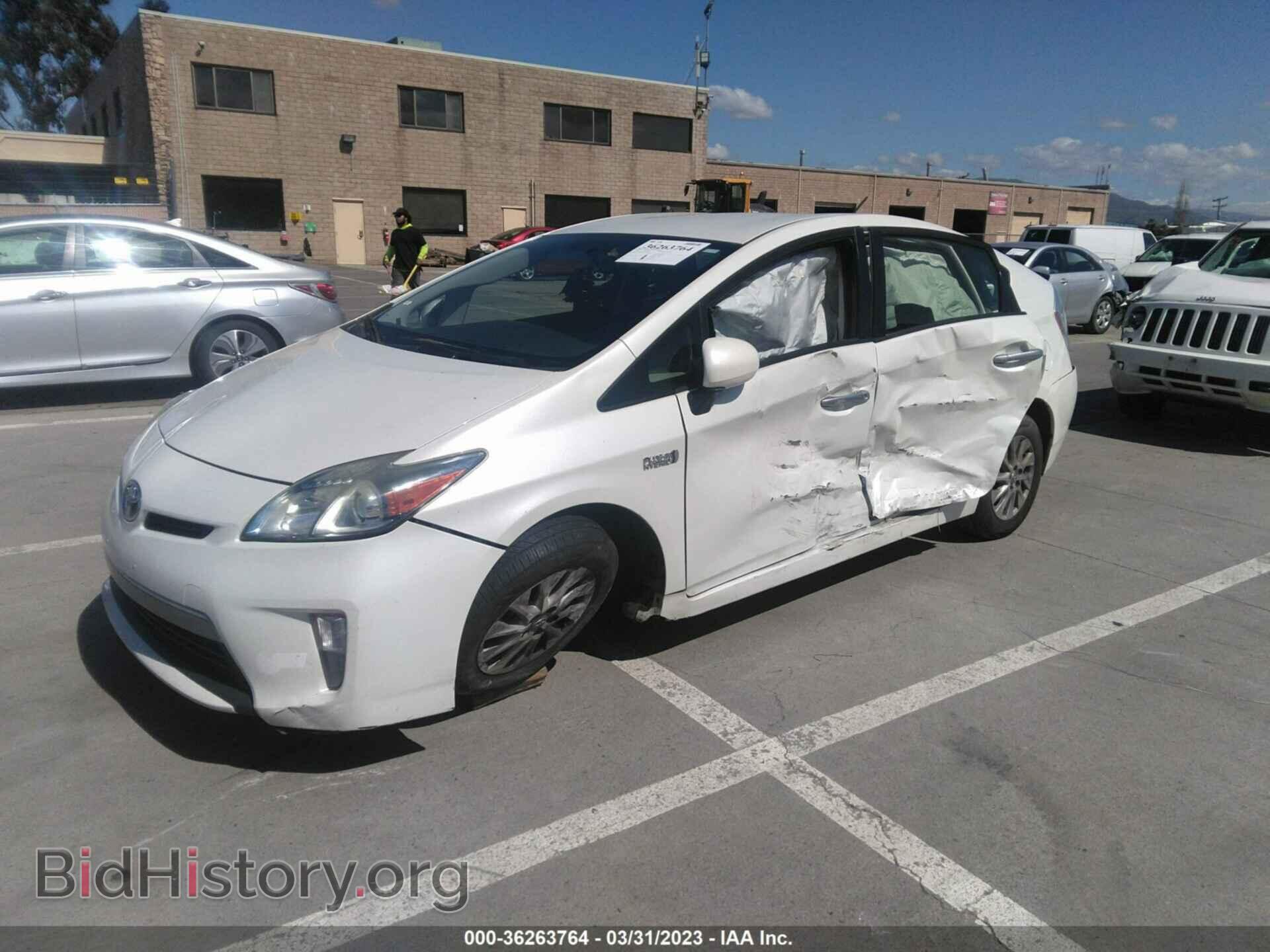 2014 TOYOTA PRIUS PLUG-IN - VIN: JTDKN3DP4E3054605 - Фото 2