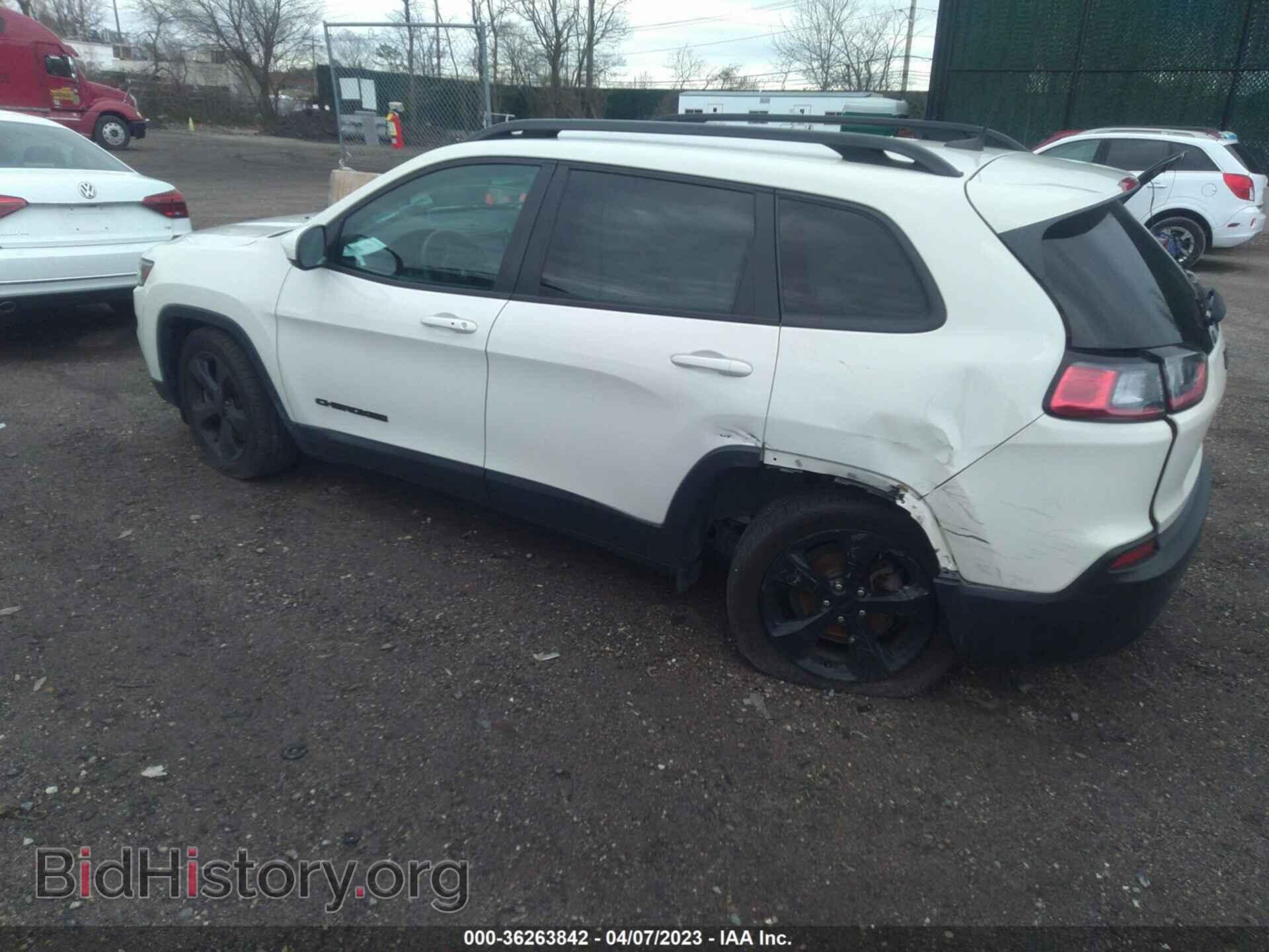 2019 JEEP CHEROKEE - VIN: 1C4PJLLB3KD339244 - Фото 3