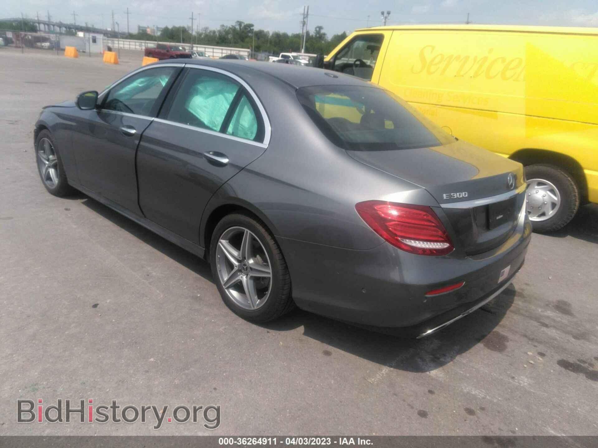 2018 MERCEDES-BENZ E-CLASS - VIN: WDDZF4JB5JA315522 - Фото 3