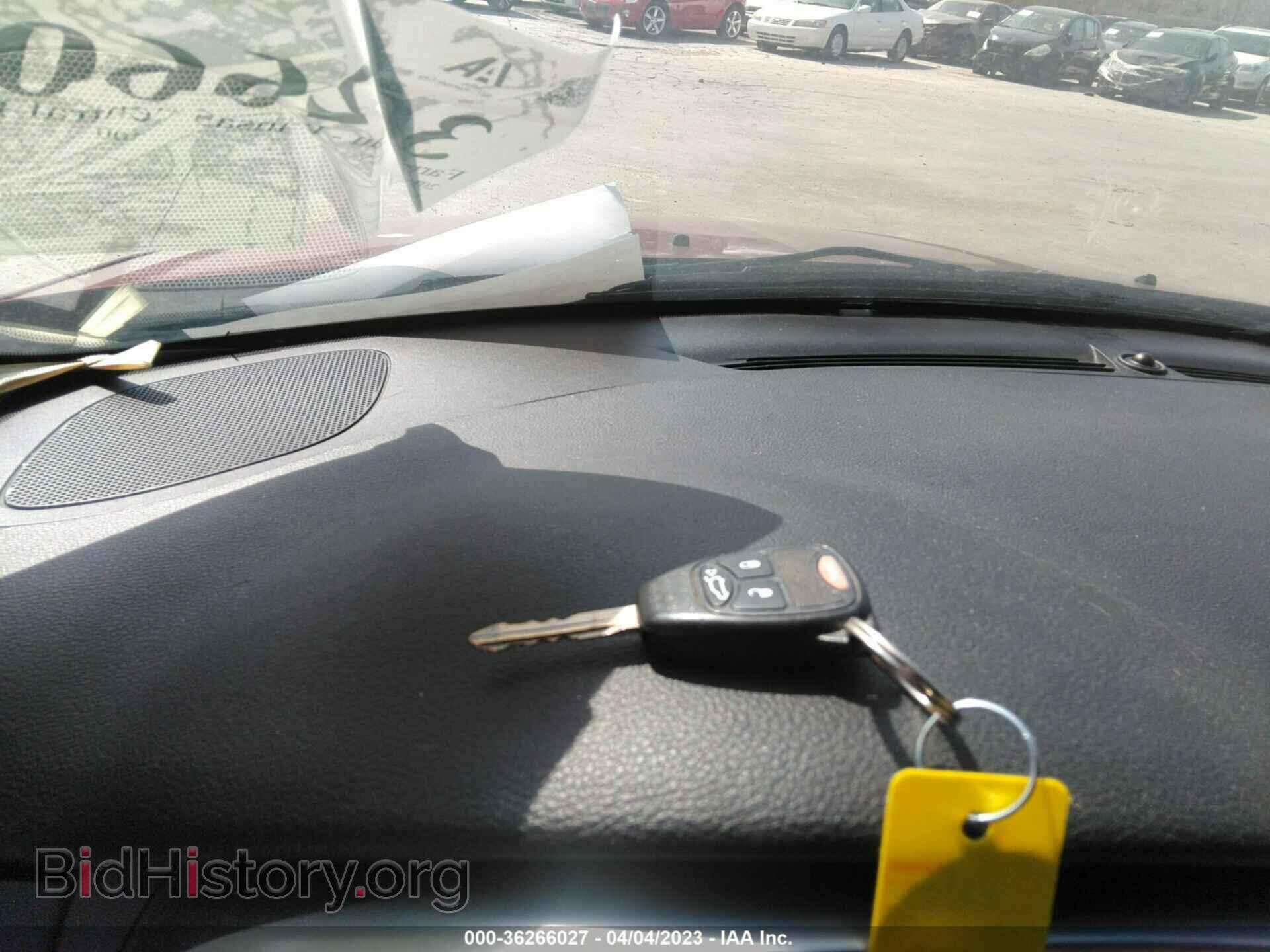 2011 CHRYSLER 200 - VIN: 1C3BC1FG5BN527939 - Фото 11