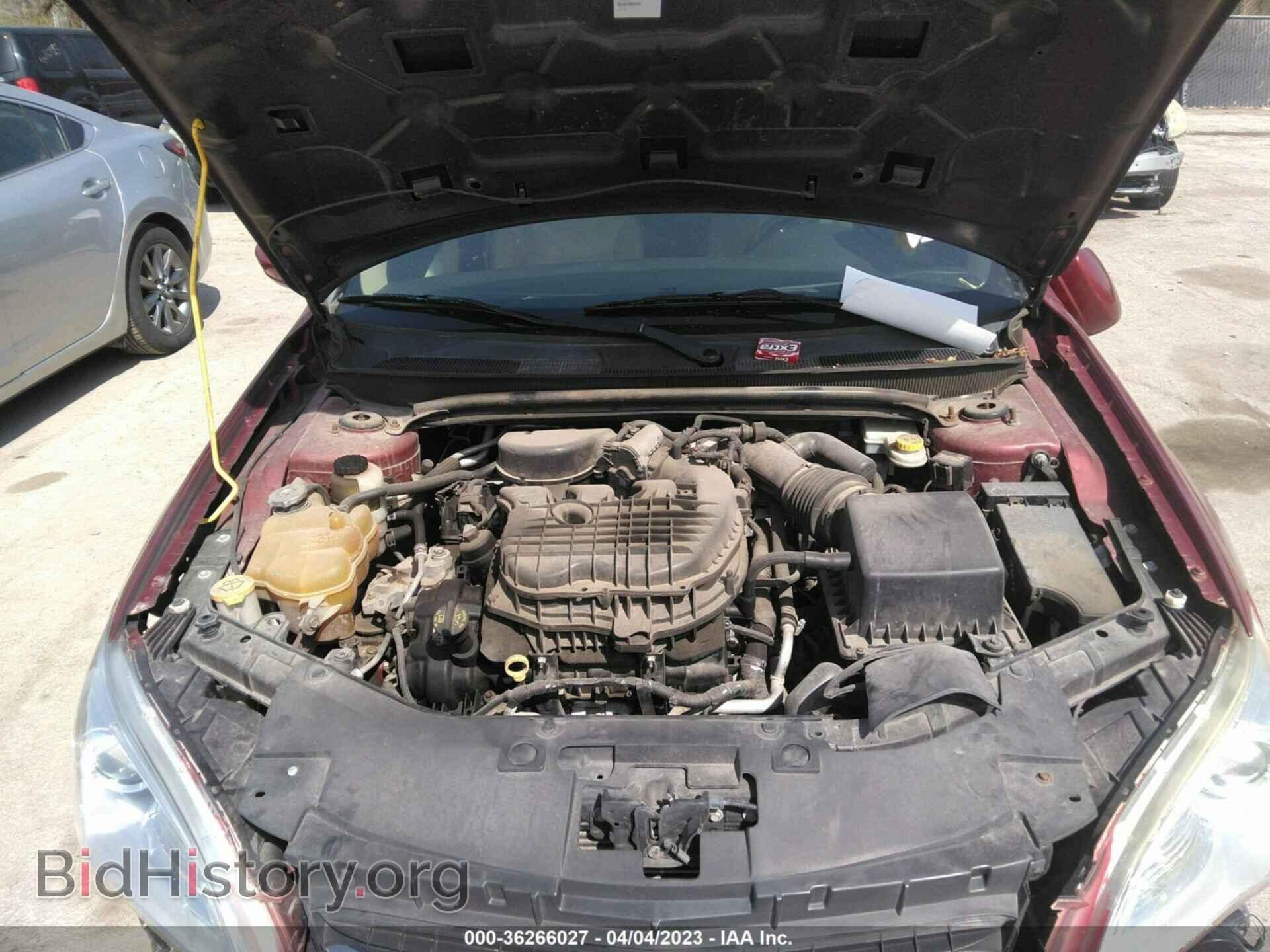 2011 CHRYSLER 200 - VIN: 1C3BC1FG5BN527939 - Фото 10
