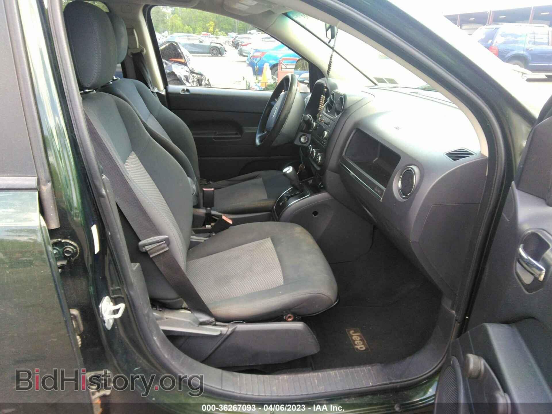 2010 JEEP COMPASS - VIN: 1J4NT1FB1AD658992 - Фото 5