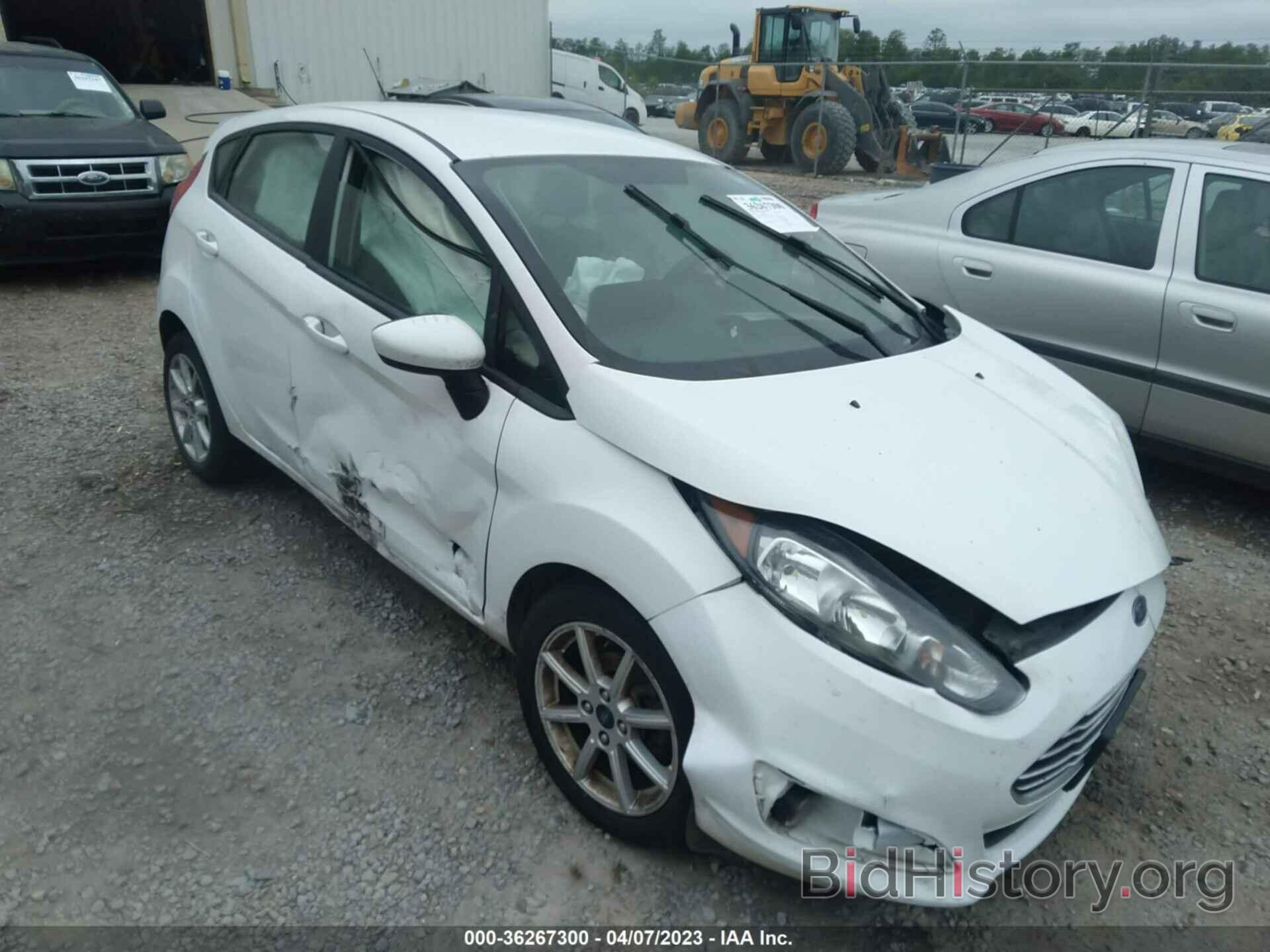 Photo 3FADP4EJ0KM105830 - FORD FIESTA 2019