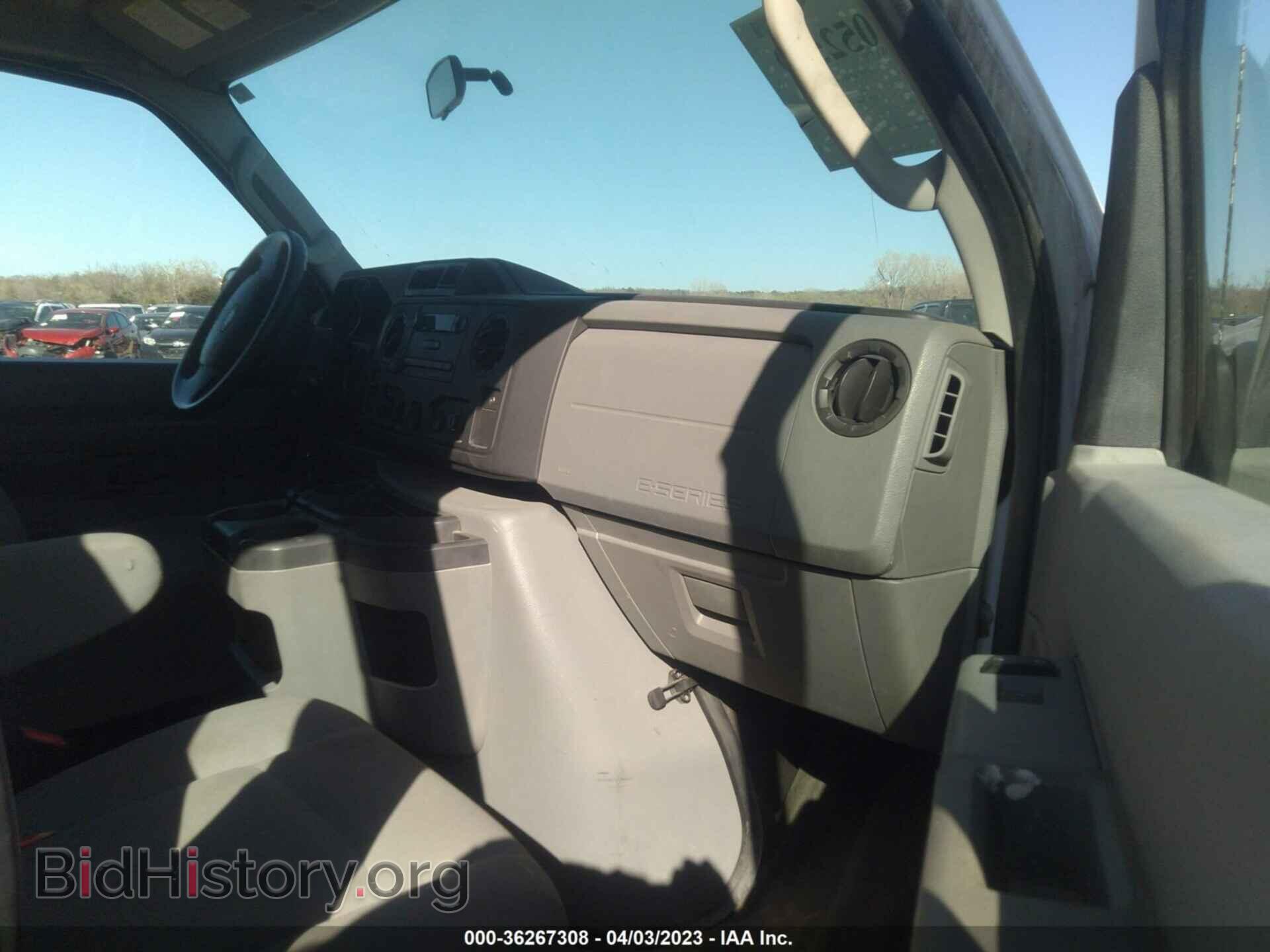 2013 FORD ECONOLINE CARGO VAN - VIN: 1FTNE2EL7DDA49586 - Фото 5